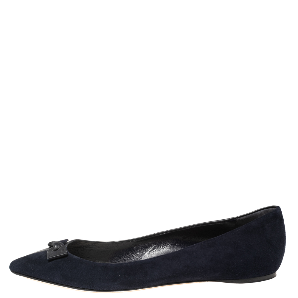 

Dior Navy Blue Suede and Leather Twist Bow Flats Size