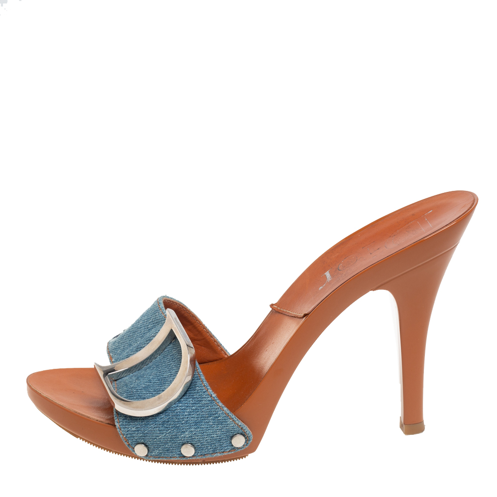 

Dior Light Wash Denim Butterfly Embroidery Clog Slide Sandals Size, Blue