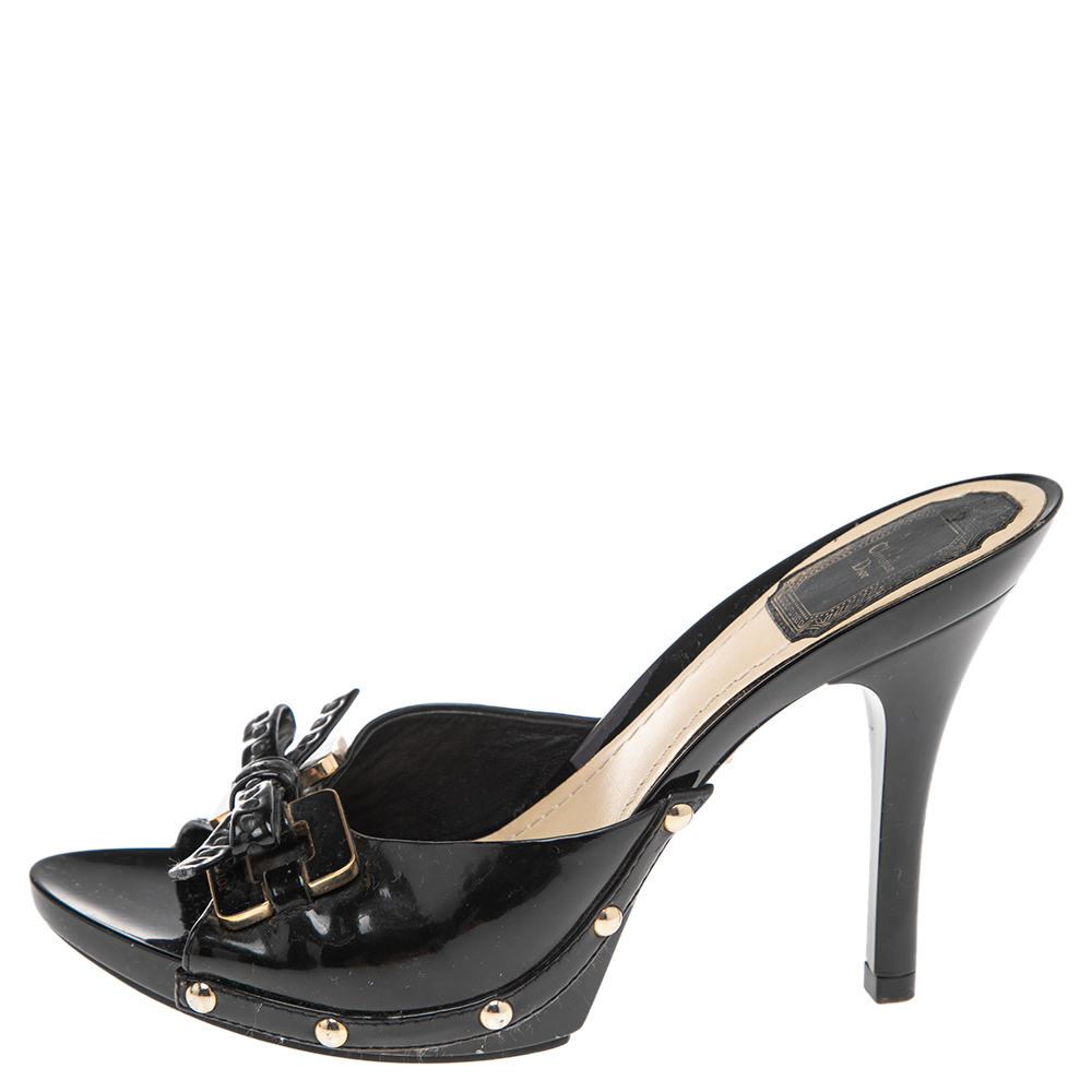 

Dior Black Patent Leather Bow Chain Detail Open Toe Slide Sandals Size