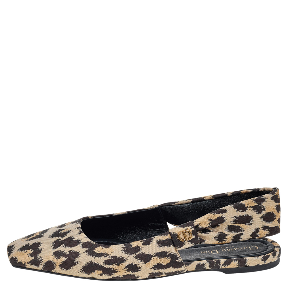 

Dior Beige Leopard Print Fabric Mizza Slingback Flat Sandals Size