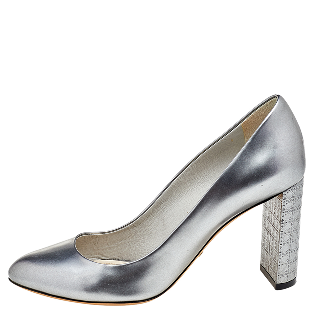 

Dior Metallic Silver Leather Cannage Block Heel Pumps Size