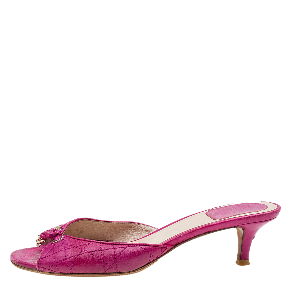 

Dior Pink Cannage Leather Bow Slide Sandals Size