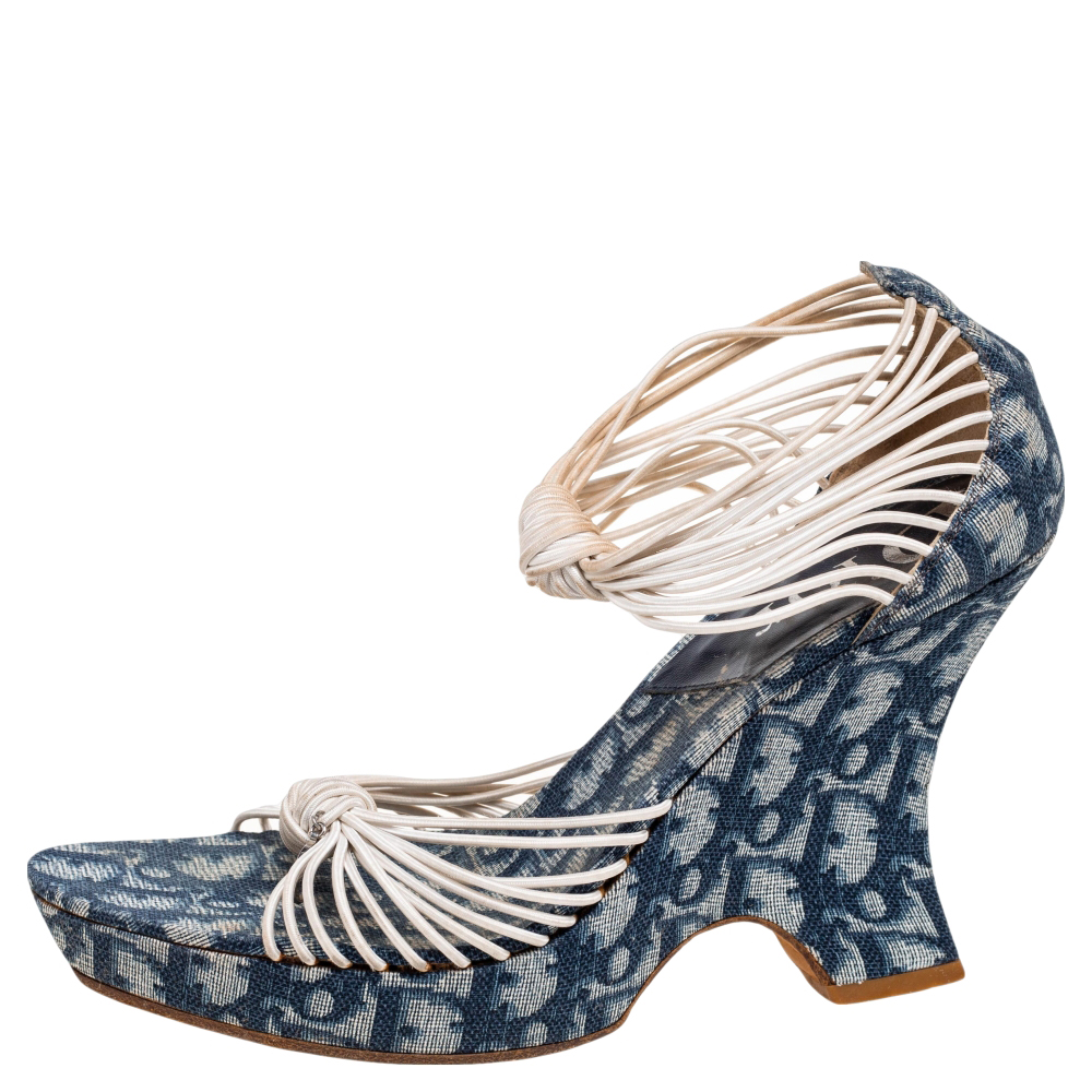

Dior Navy Blue/White Canvas And Elastic Trotter Heel Sandals Size