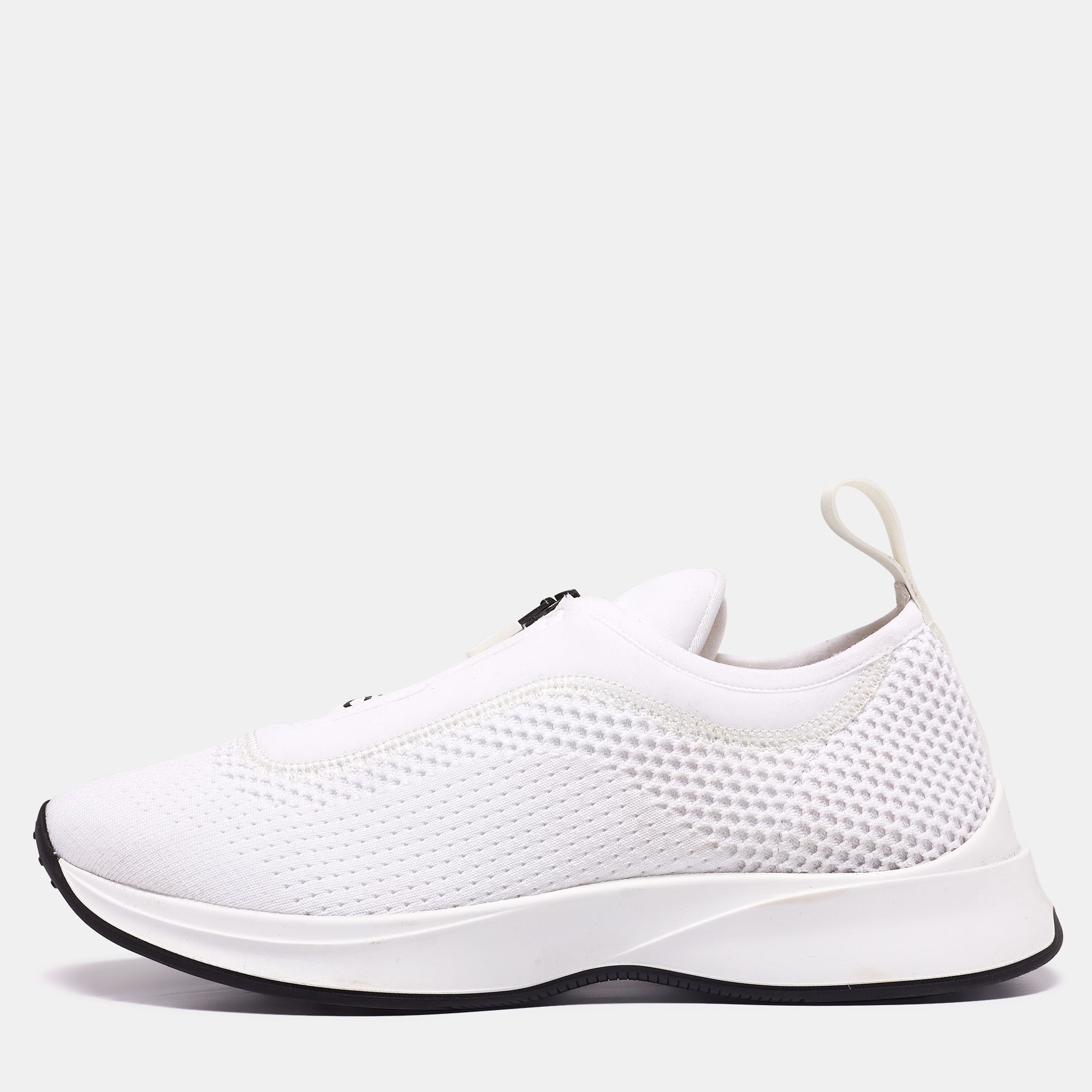 Click to view more detailed imagery on our partner's website Pre-owned Dior White Fabric B25 Trainers Size 37