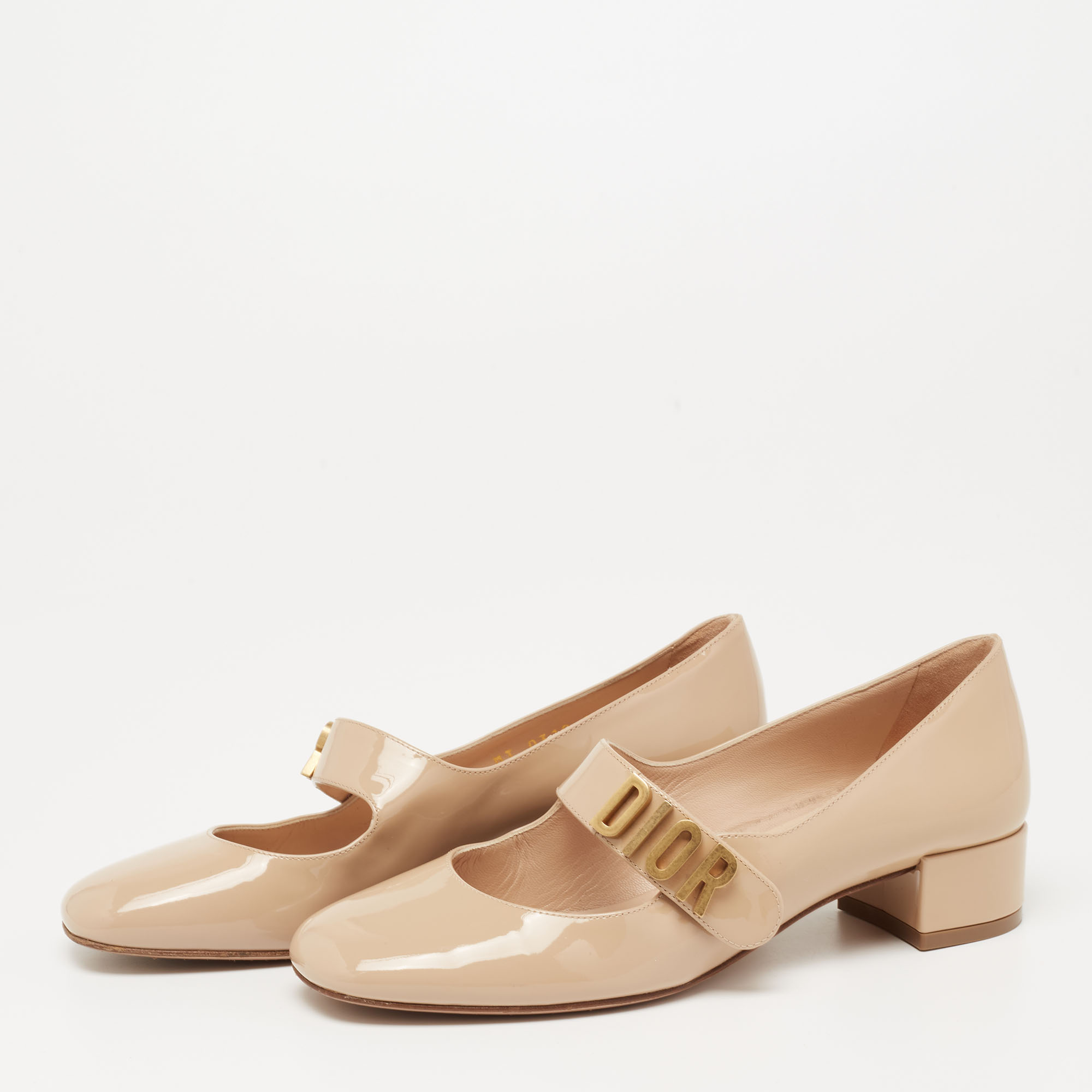 

Dior Nude Patent Leather Baby-D Mary Jane Pumps Size, Beige