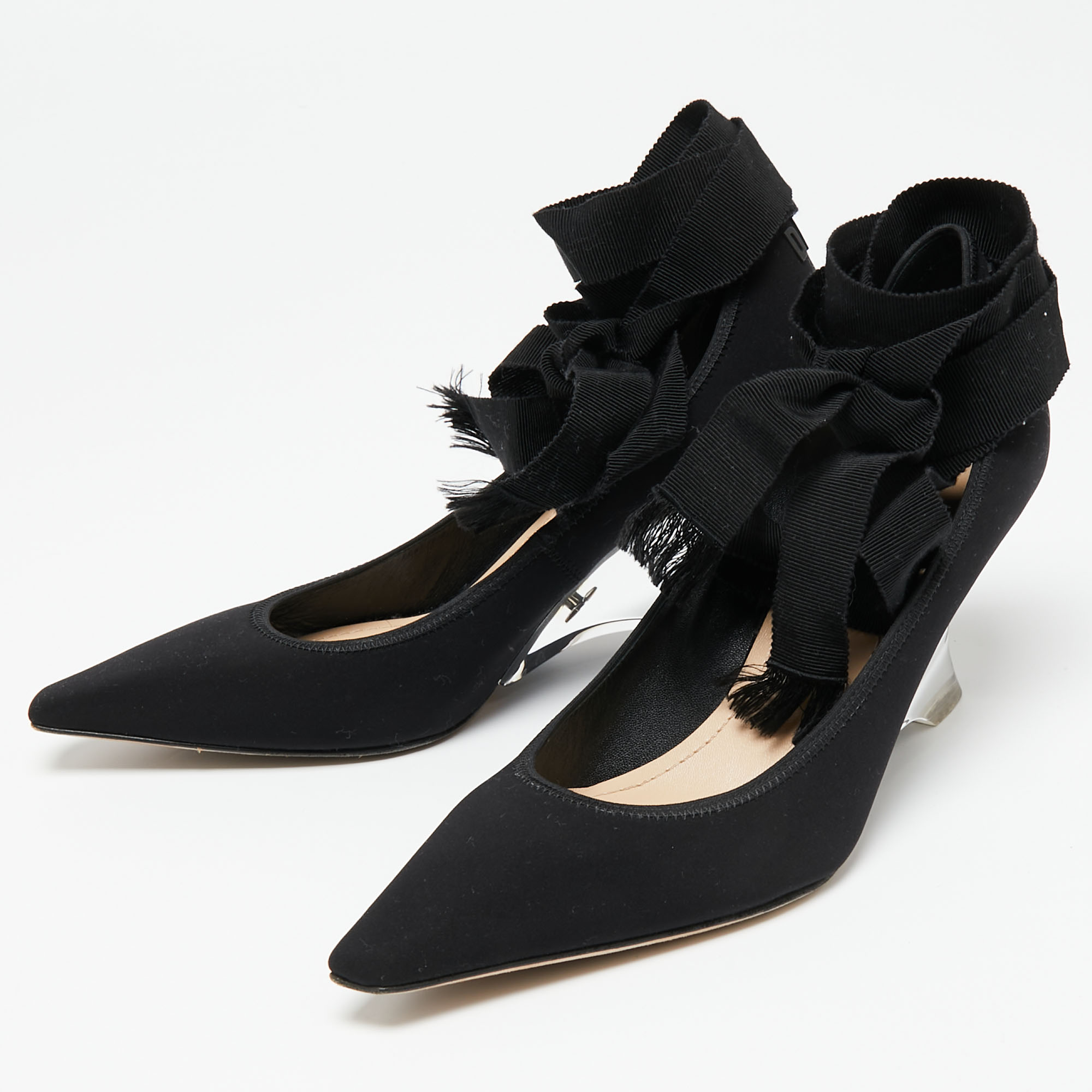 

Dior Black Fabric Ankle Wrap Pumps Size