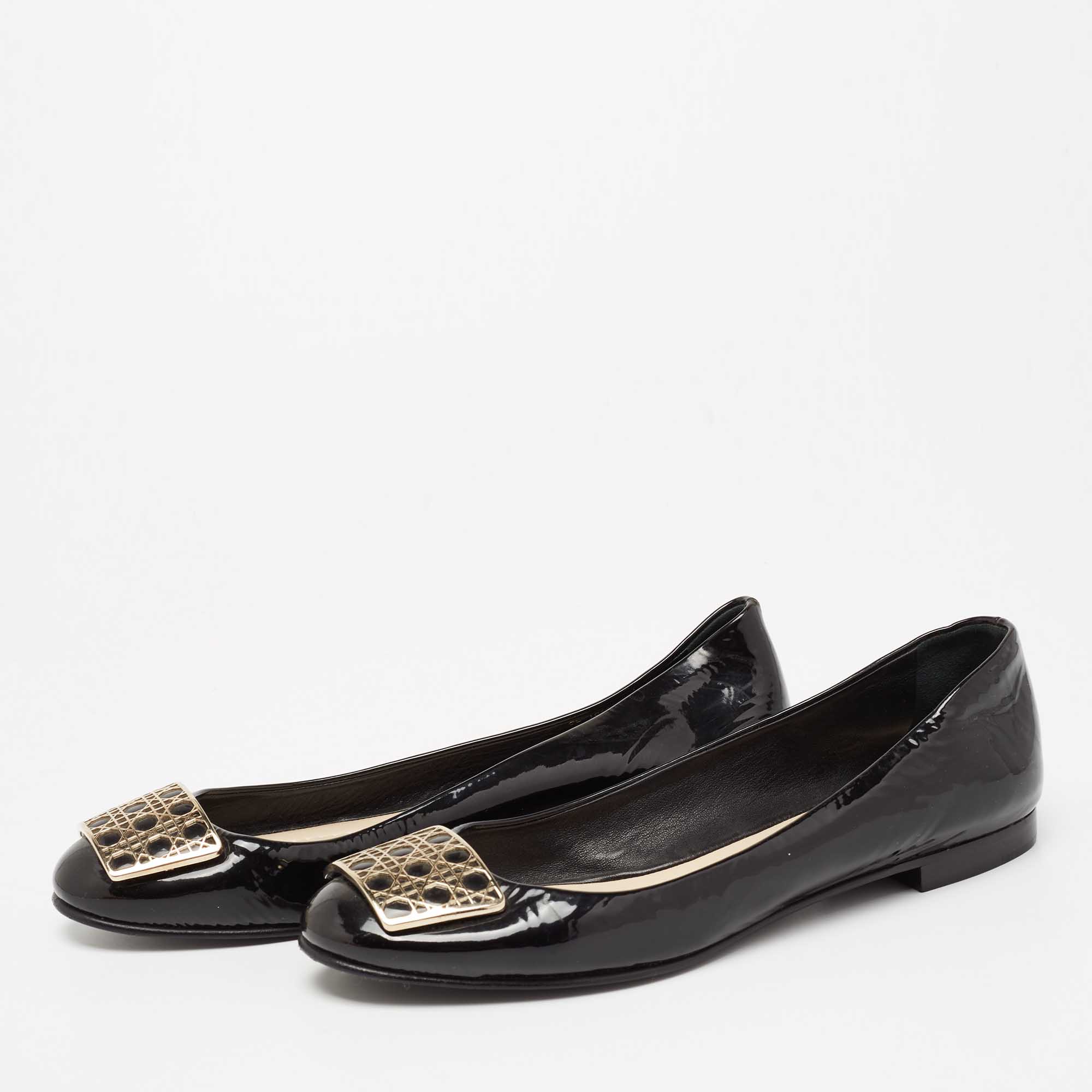 

Dior Black Patent Leather Cannage Plague Ballet Flats Size