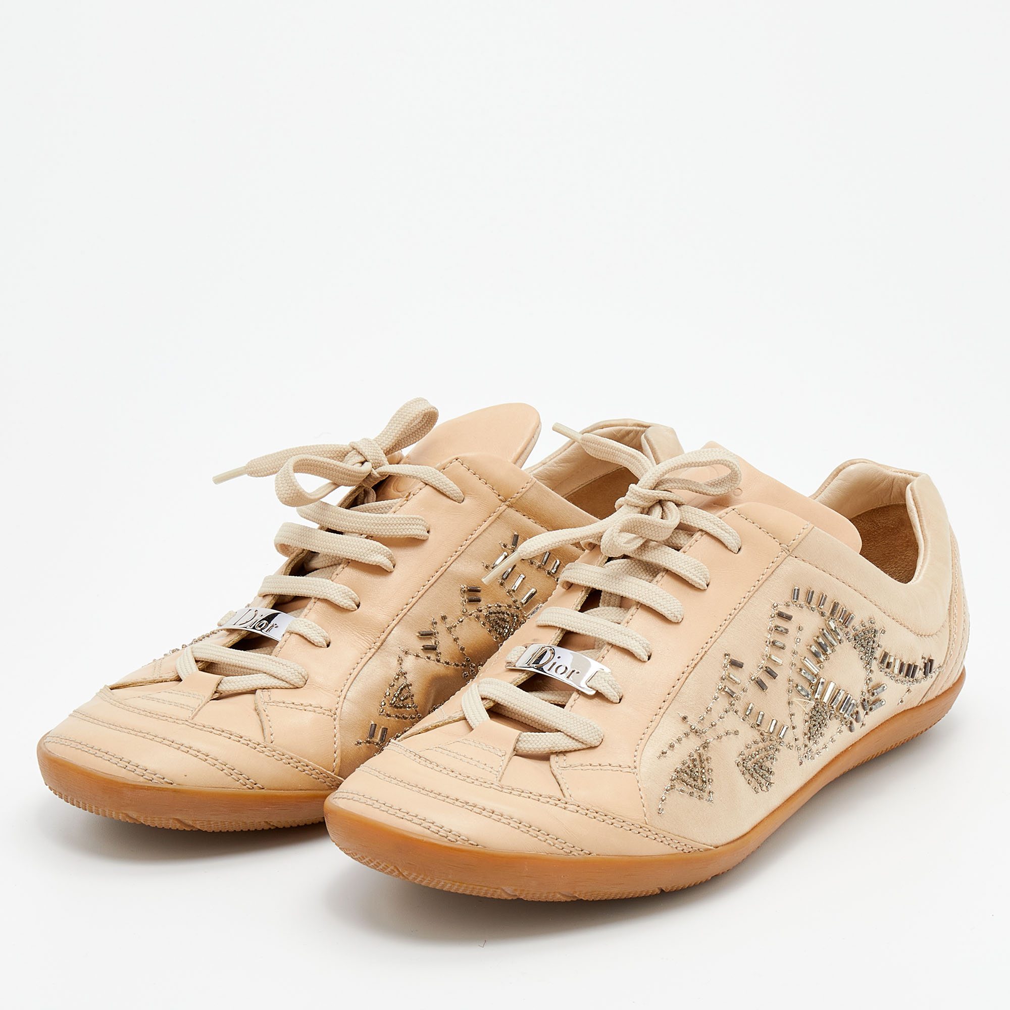 

Dior Beige Leather And Satin Embellished Low Top Sneakers Size