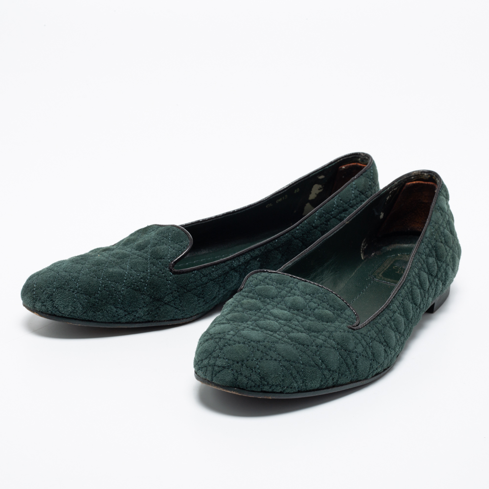 

Dior Green Cannage Suede Flats Size