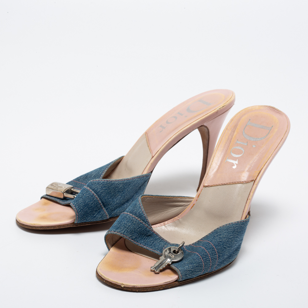 

Dior Blue Denim Lock and Key Charm Slide Sandals Size