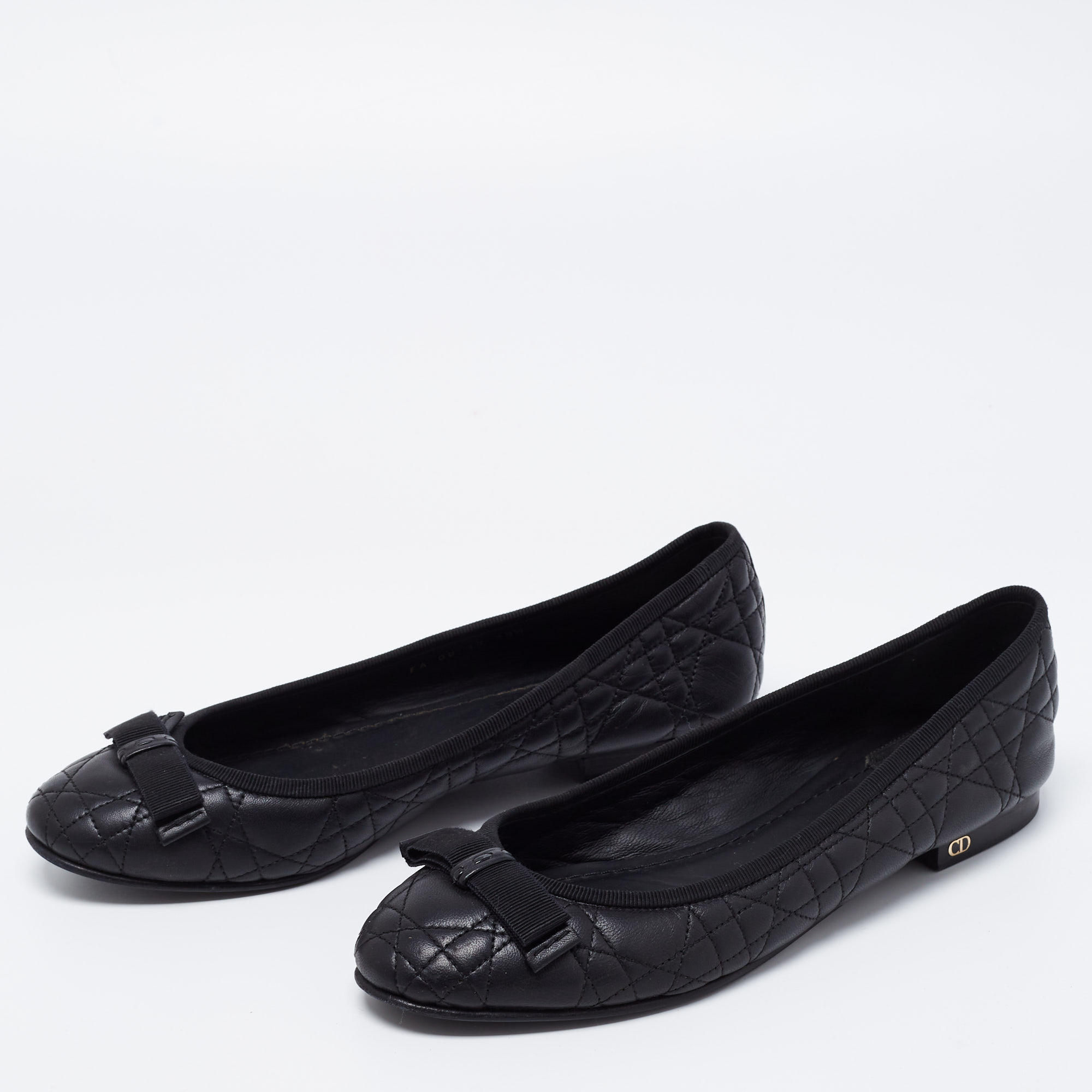 

Dior Black Cannage Leather Ballet Flats Size