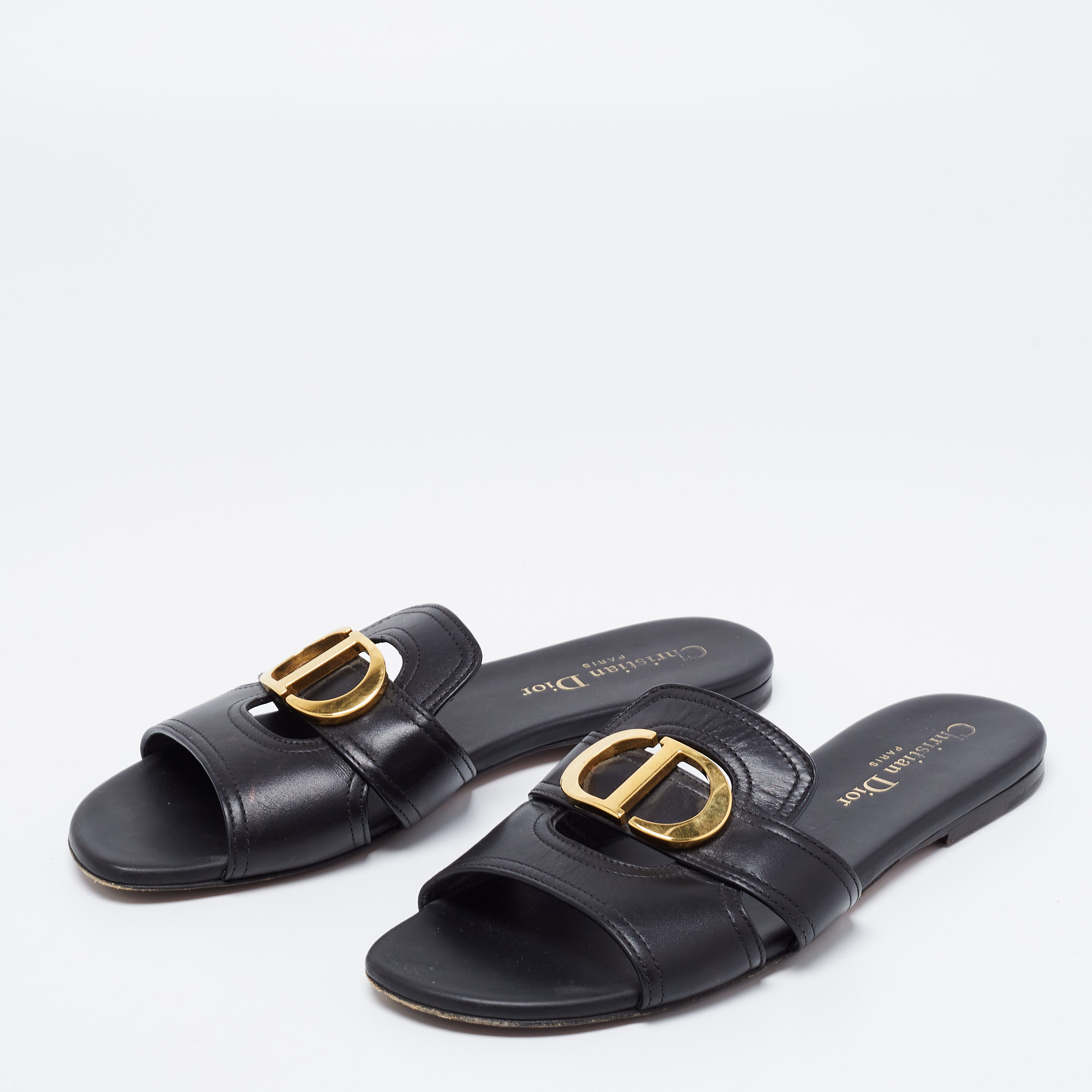 

Dior Black Leather Montaigne Slide Sandals Size