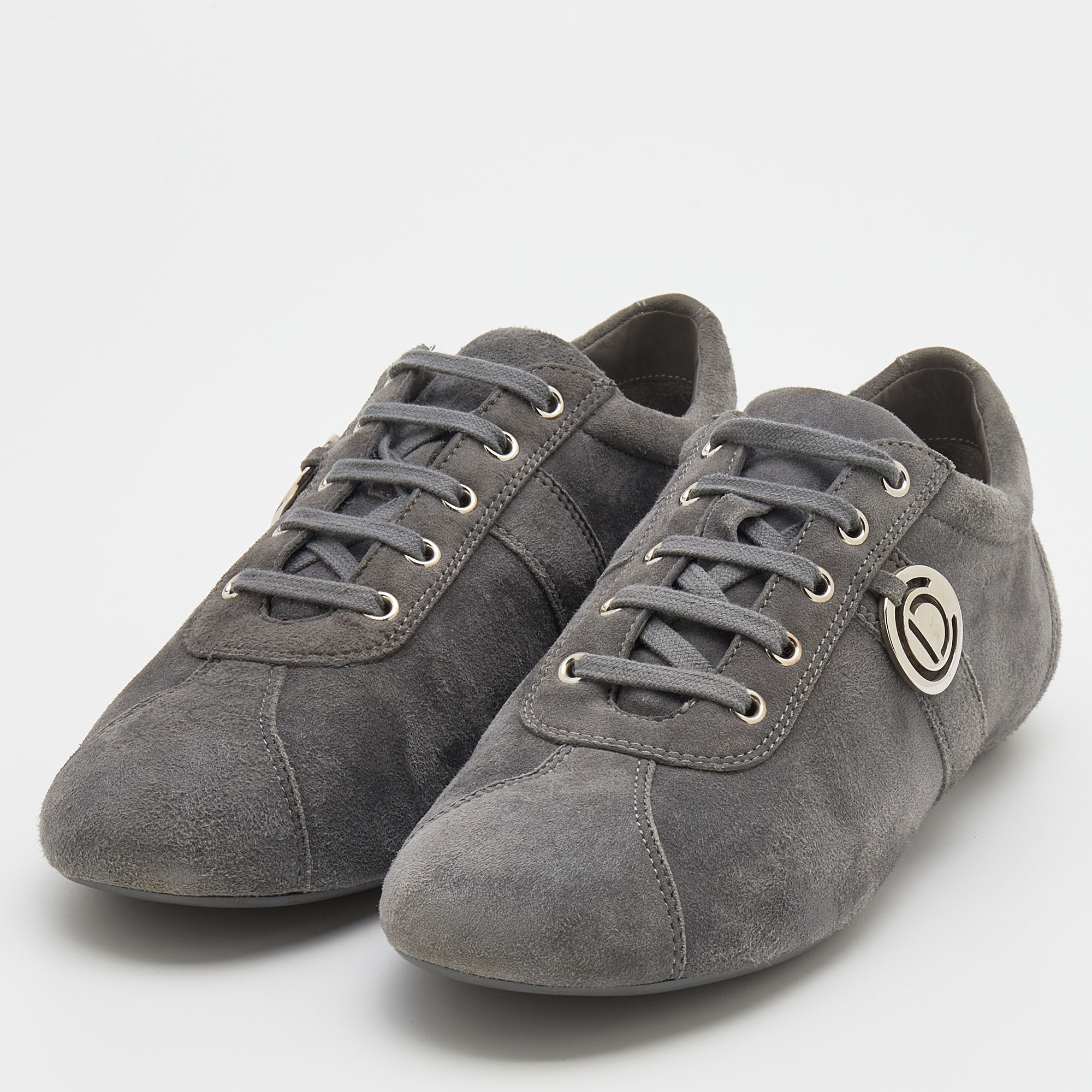 

Dior Grey Suede Low Top Sneakers Size