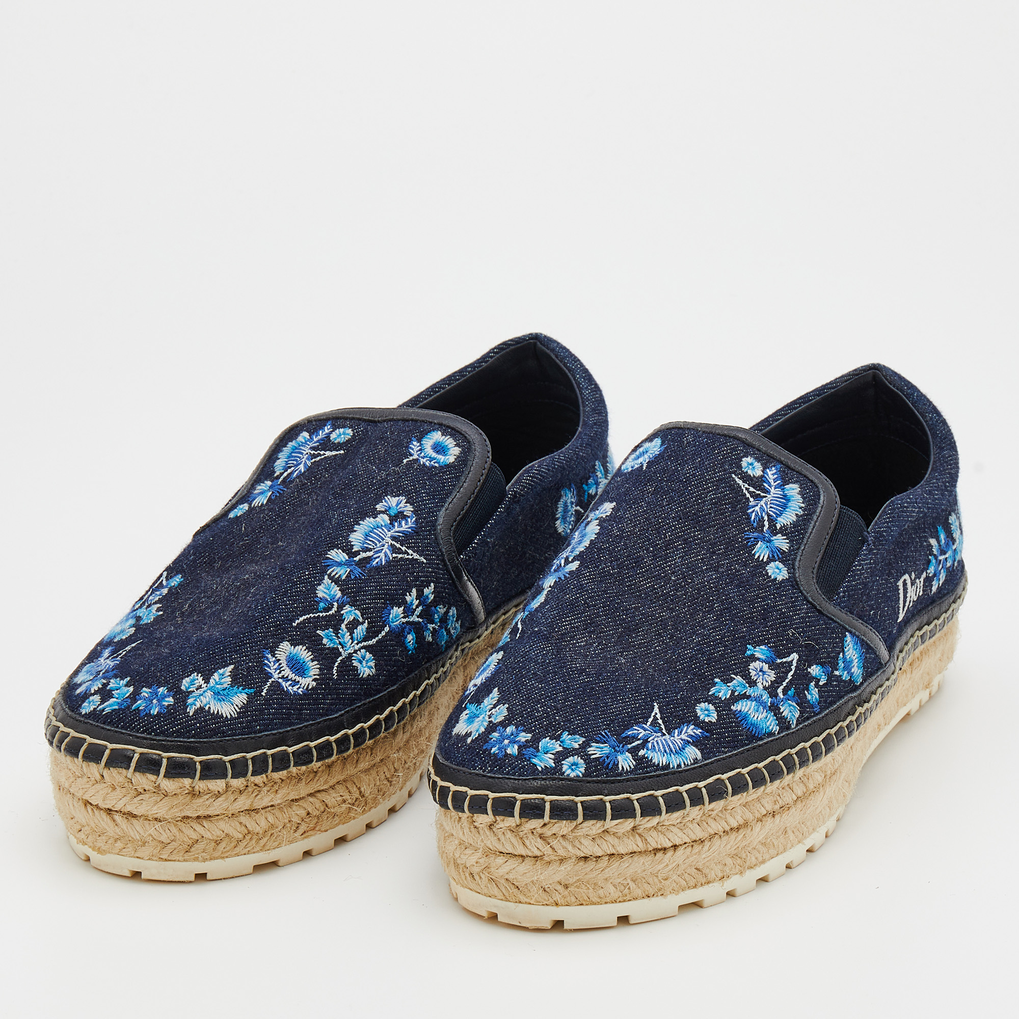 

Dior Blue Denim Floral Embroidered Denim Prairie Espadrille Flats Size