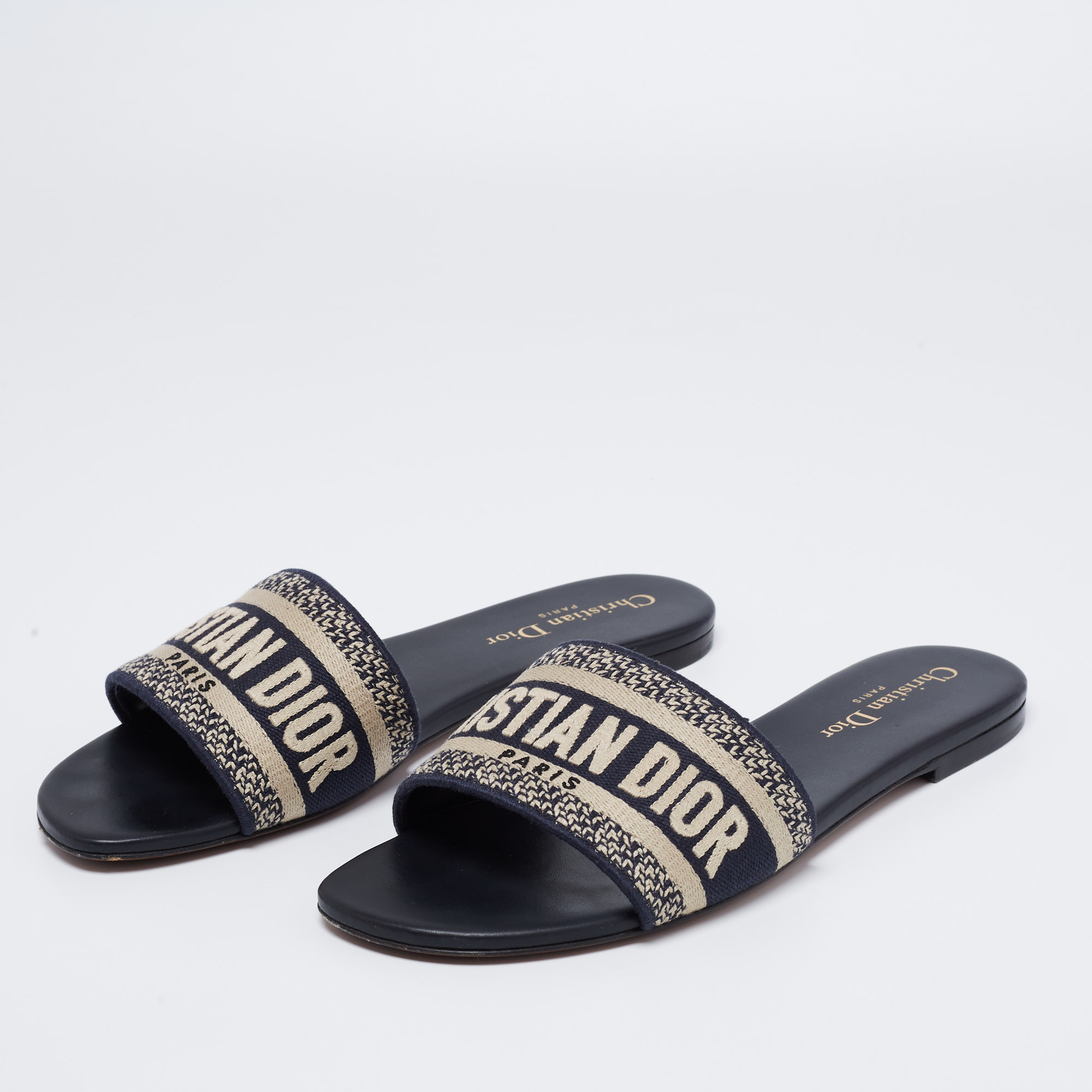 

Dior Navy Blue/White Canvas And Leather Dway Flat Sandals Size