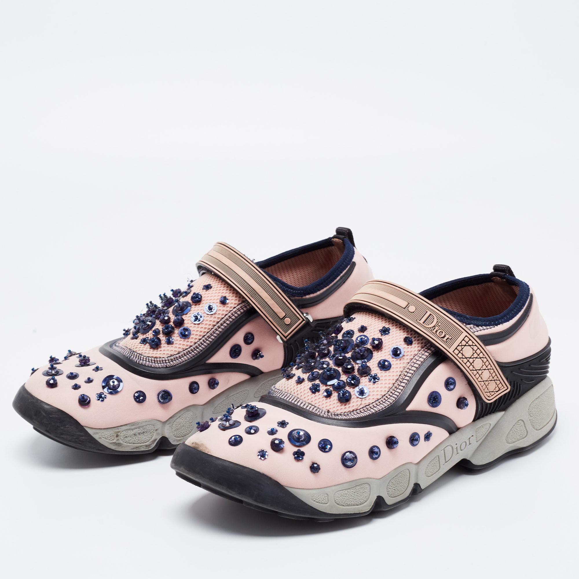 

Dior Pink Nylon Embellished Fusion Sneakers Size