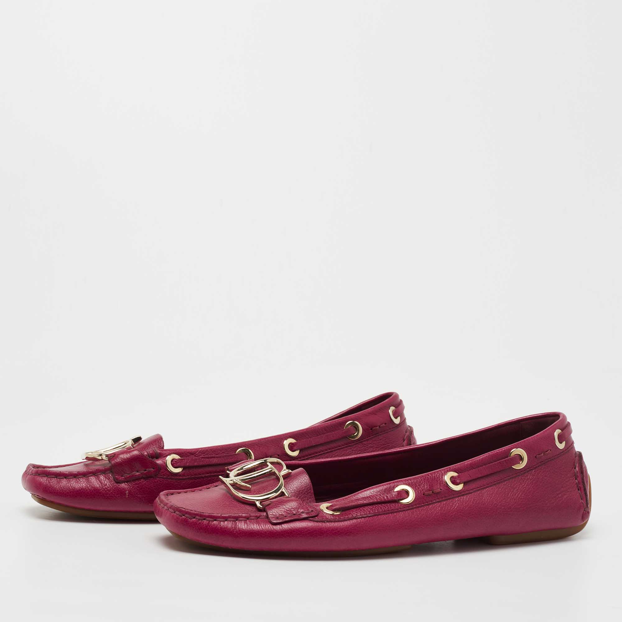 

Dior Magenta Leather CD Logo Loafers Size, Purple