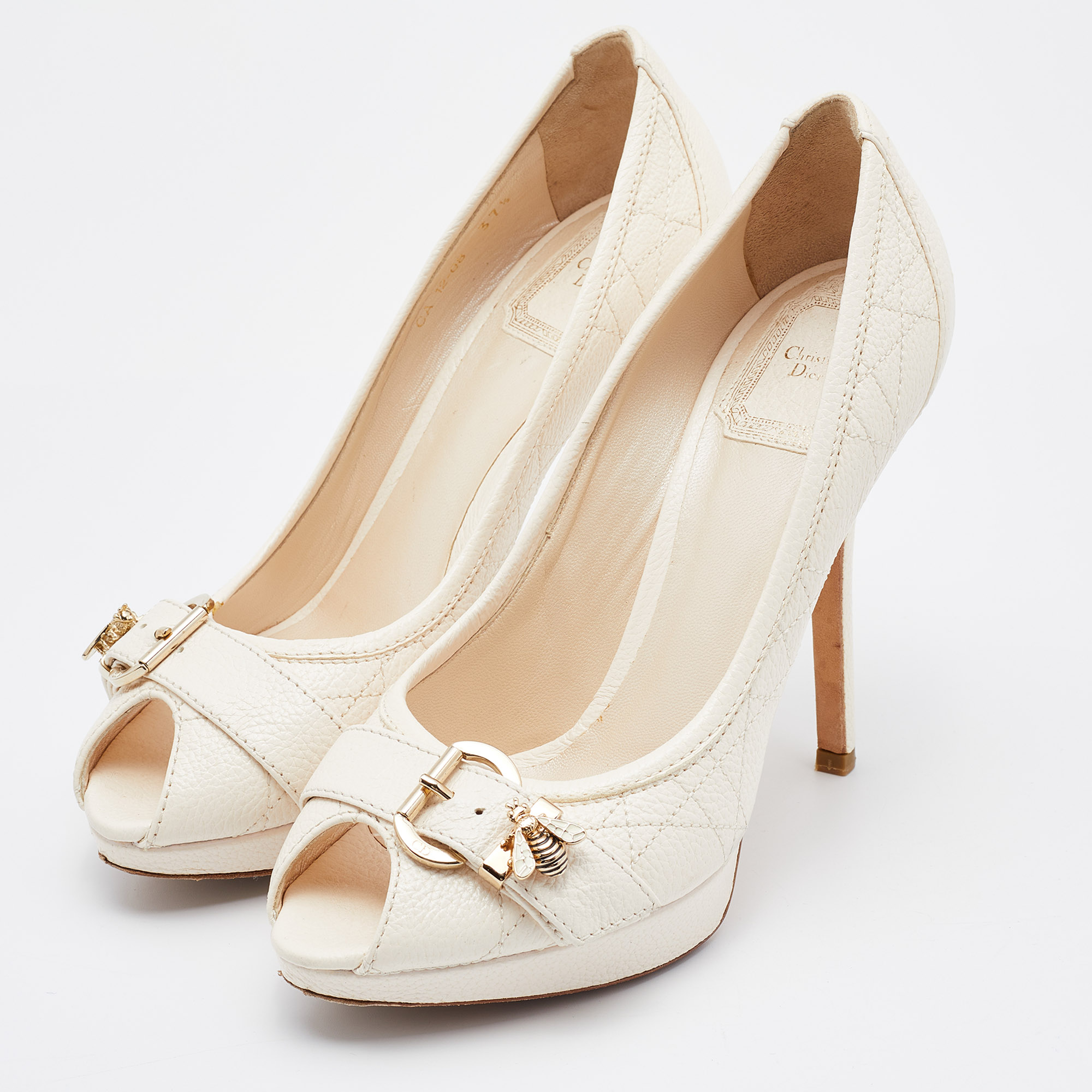 

Dior Off White Cannage Leather Bee Detail Peep Toe Platform Pumps Size