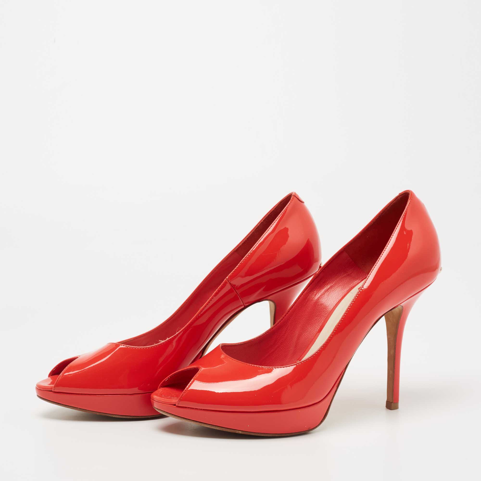 

Dior Coral Red Patent Leather Miss Dior Pumps Size