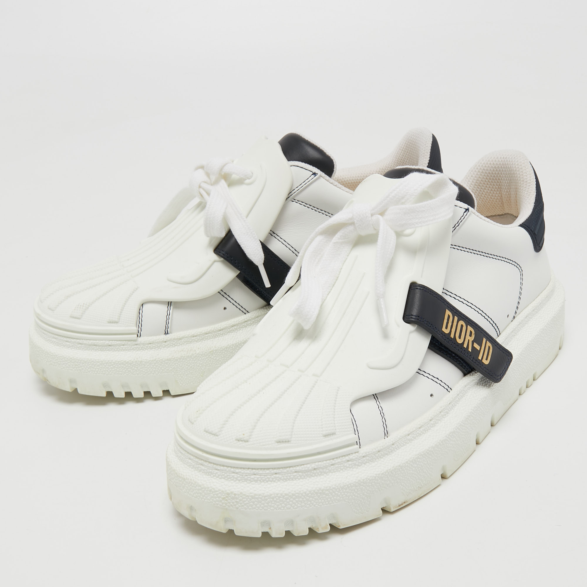 

Dior White Leather Dior ID Lace Up Sneakers Size