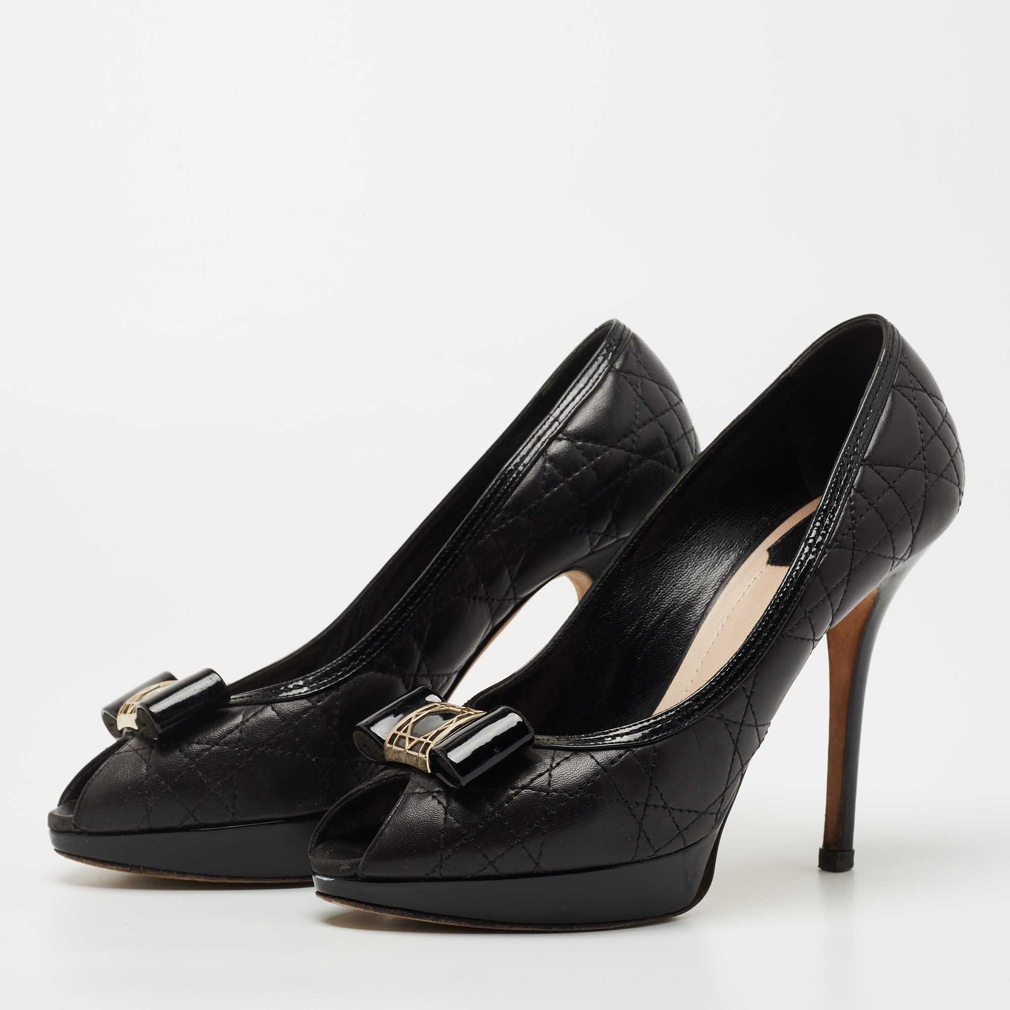 

Dior Black Leather Cannage Embossed Bow Peep Toe Pumps Size