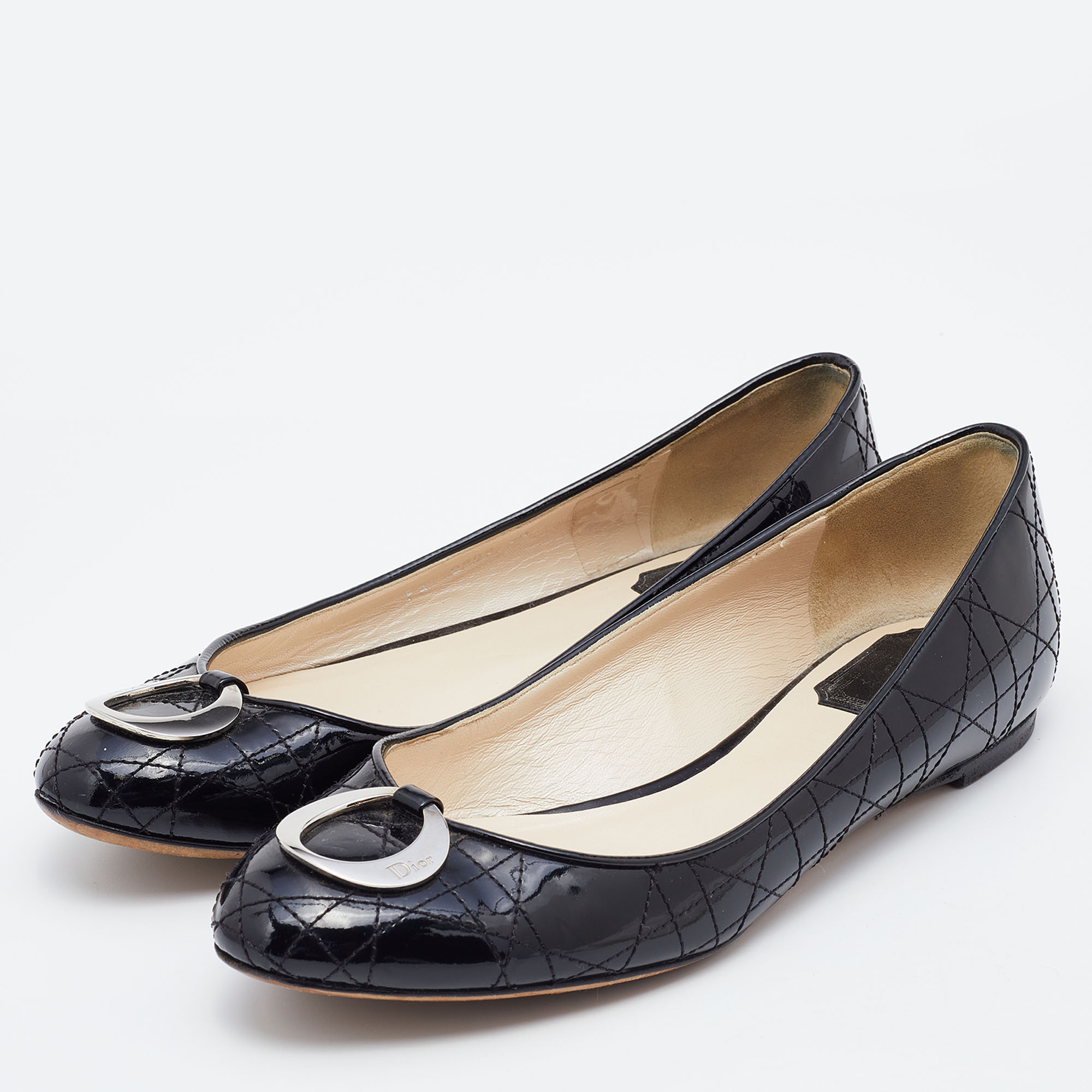 

Dior Black Cannage Patent Leather Ballet Flats Size