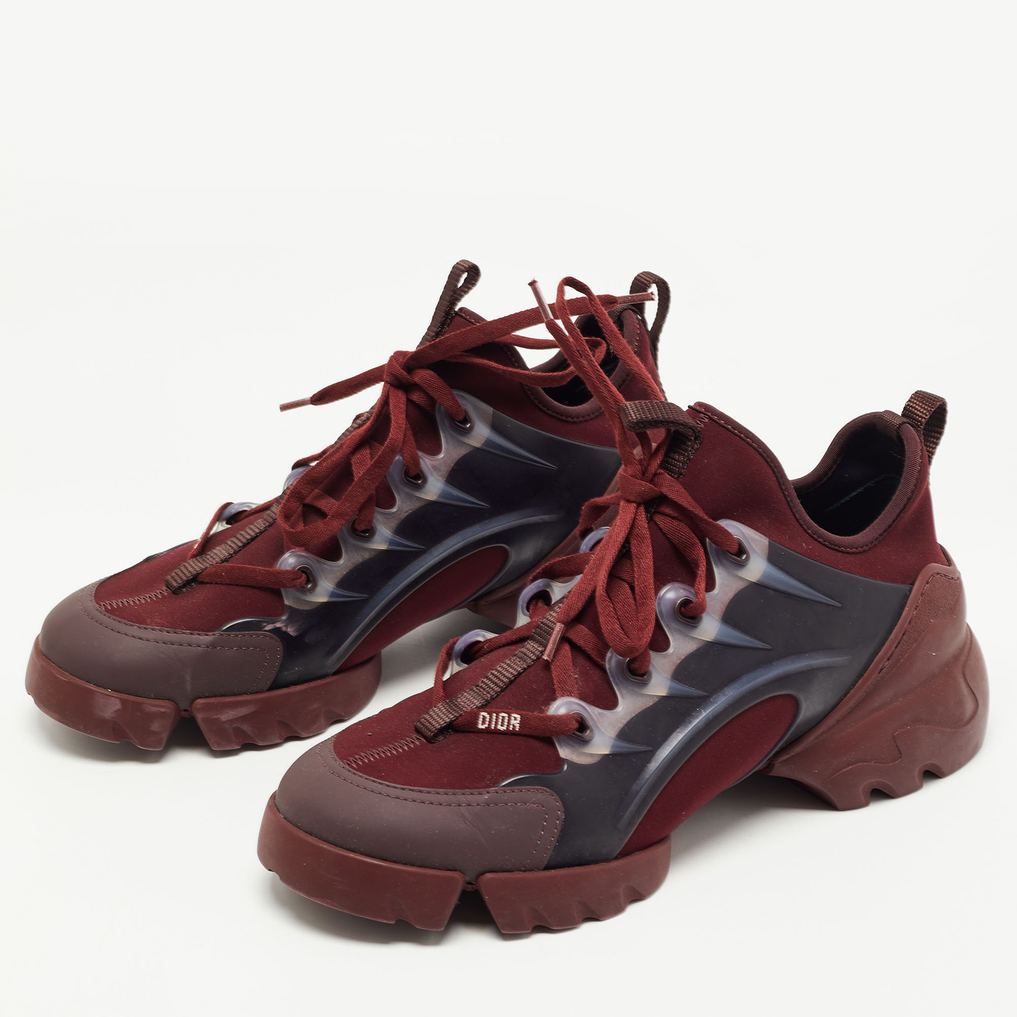 

Dior Burgundy Fabric and Leather D-Connect Sneakers Size