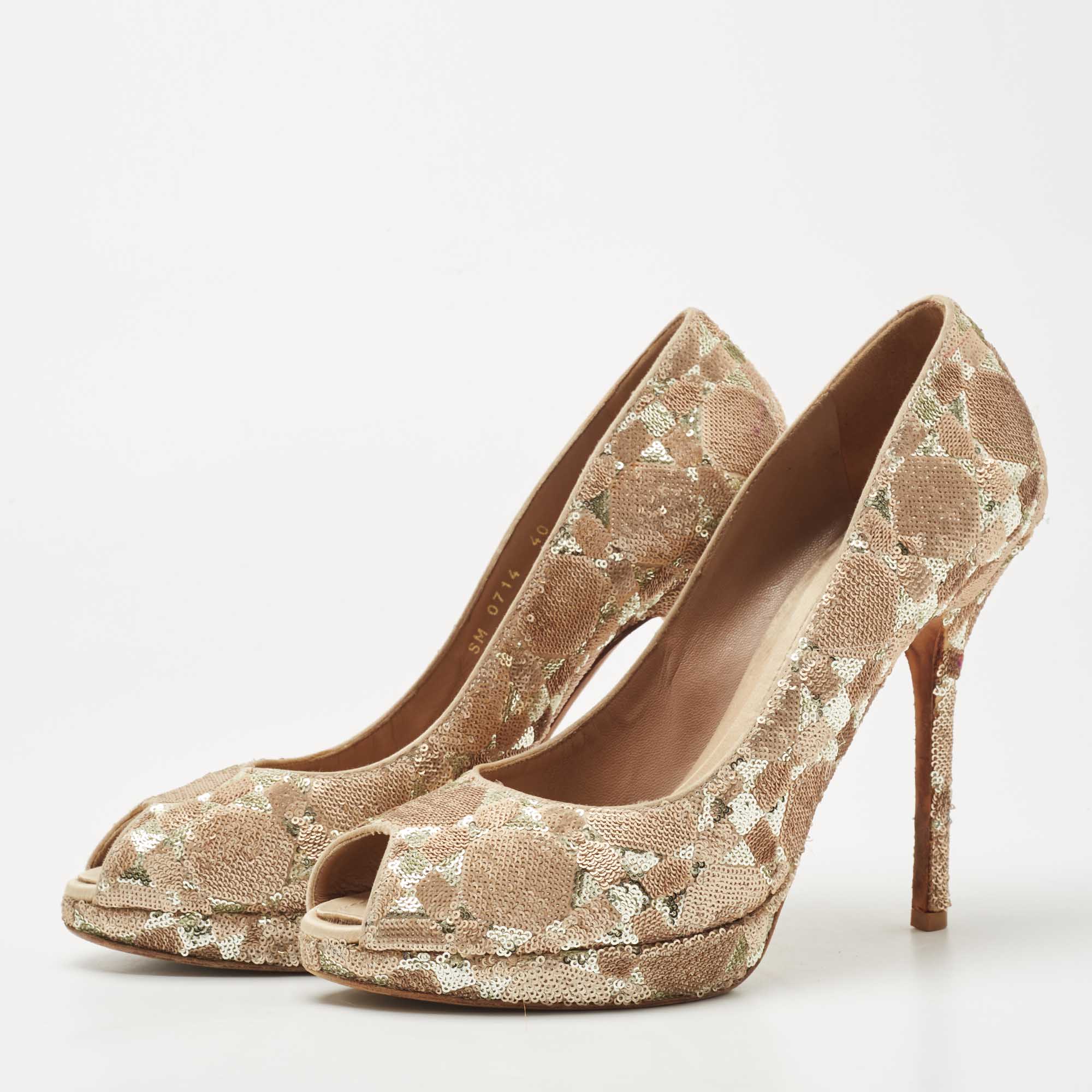 

Dior Gold Sequin Embellished Satin Peep Toe Platform Pumps Size