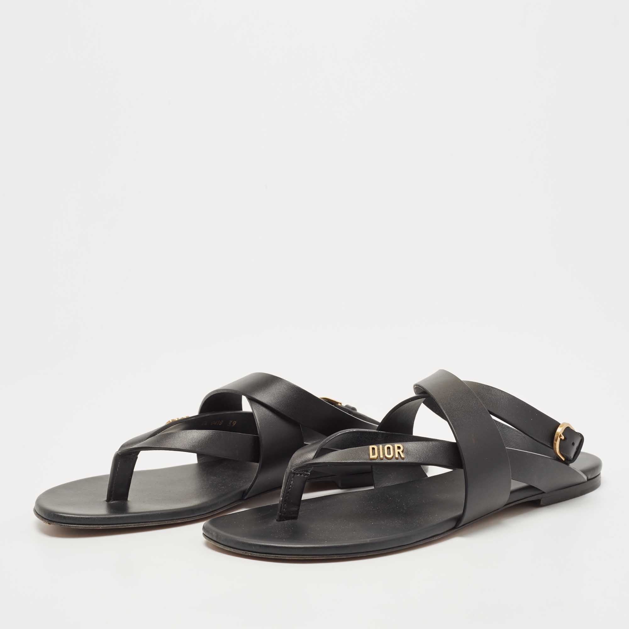 

Dior Black Leather Flat Thong Sandals Size