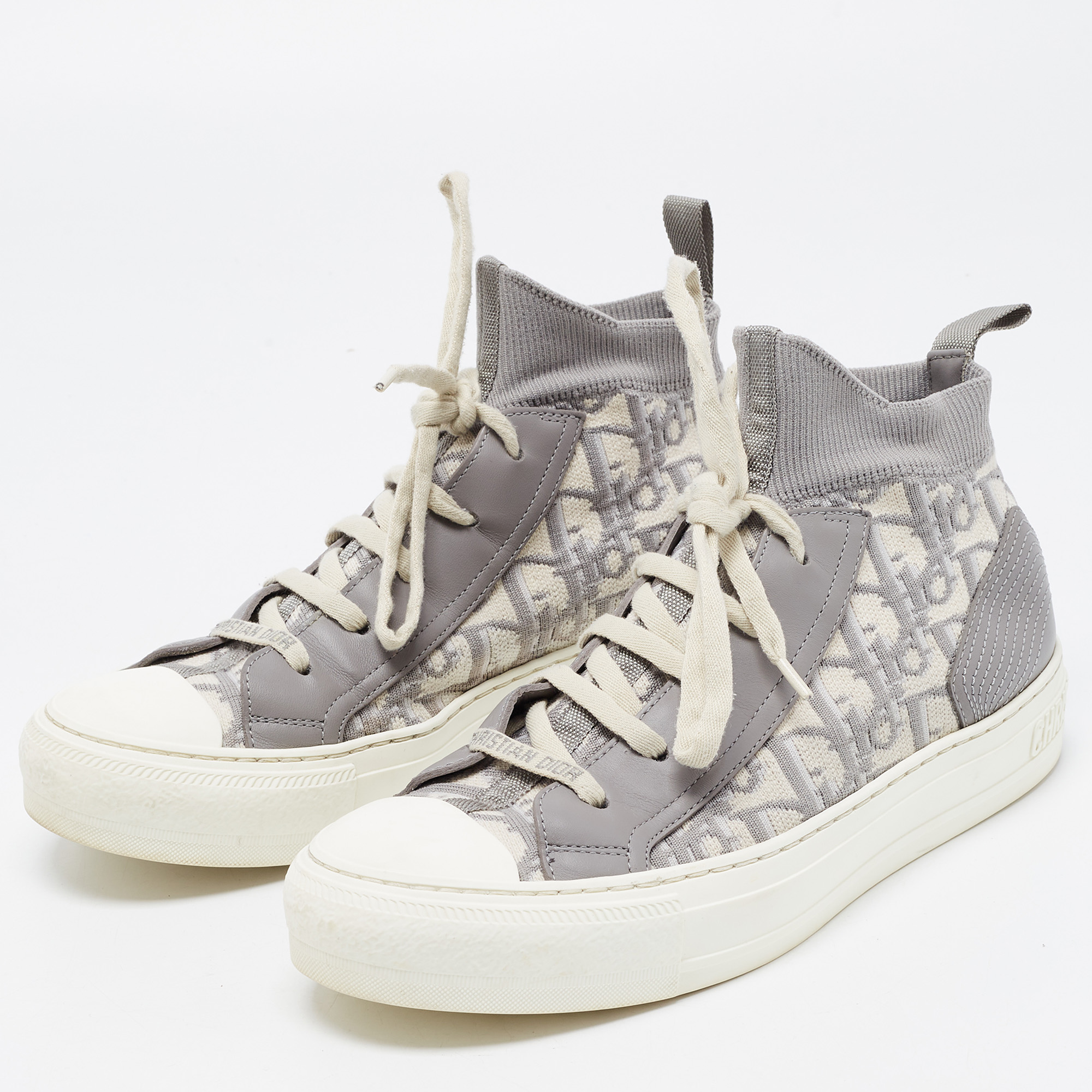 

Dior Grey/White Leather and Oblique Knit Fabric Walk'n'Dior High Top Sneakers Size