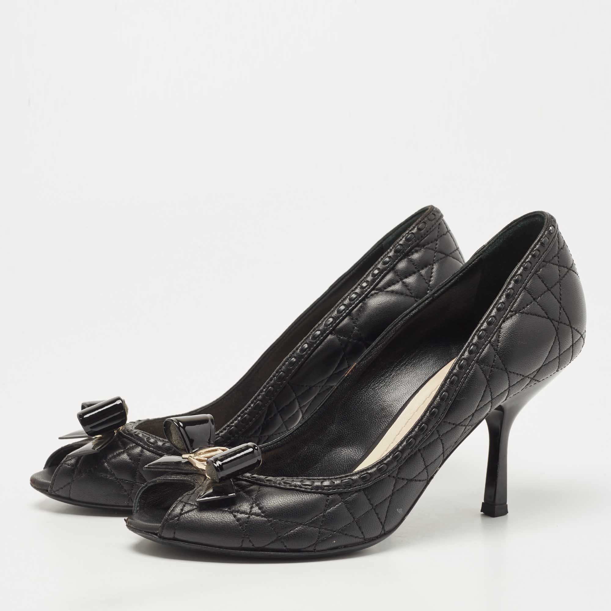 

Dior Black Quilted Cannage Leather And Patent Bow Detail Peep Toe Pumps Size