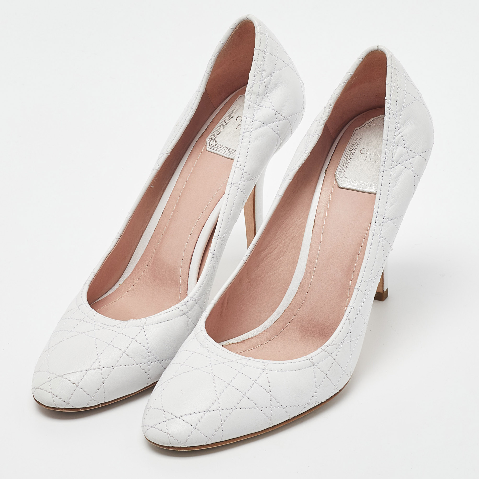 

Dior White Cannage Leather Round Toe Pumps Size