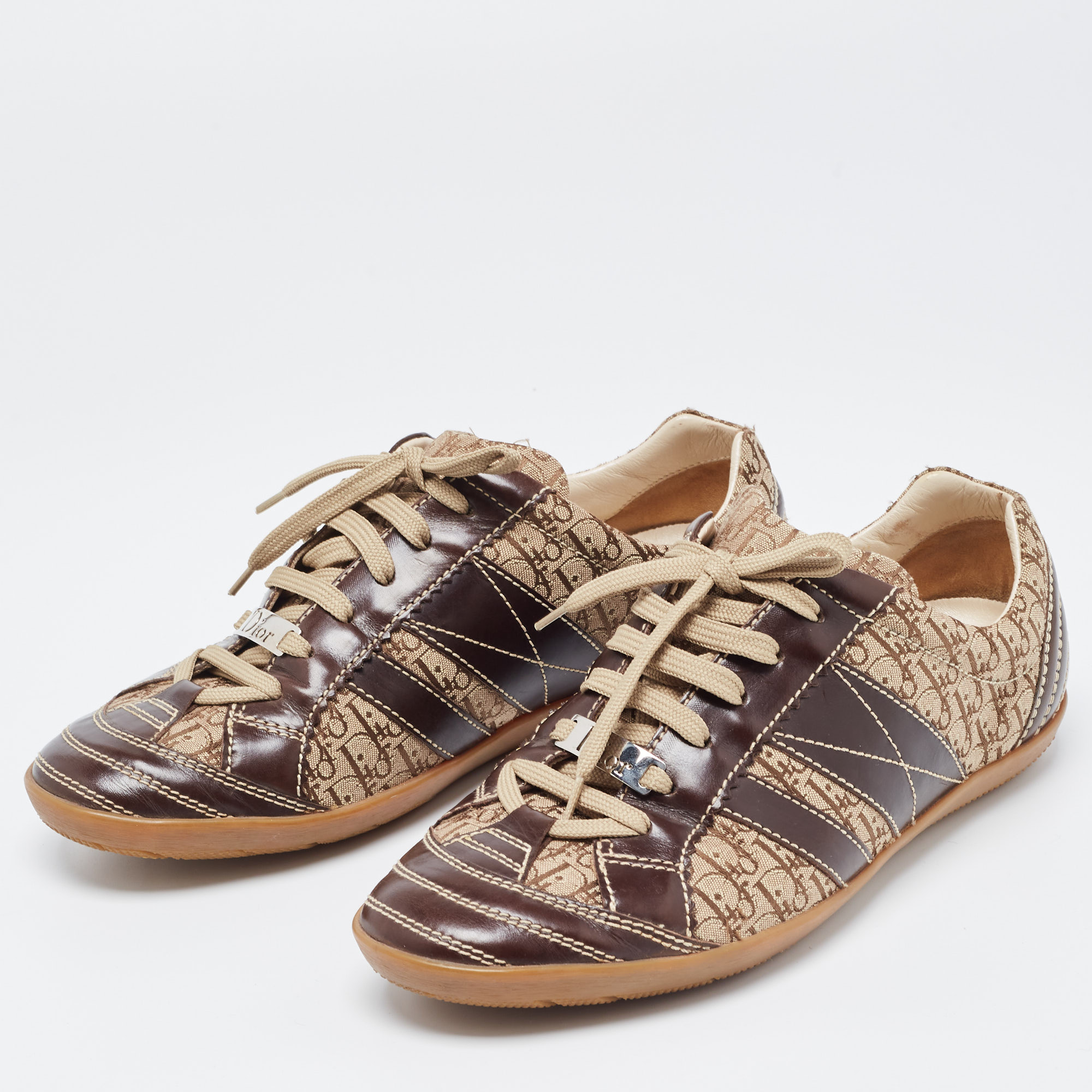 

Dior Brown Canvas And Leather Low Top Sneakers Size