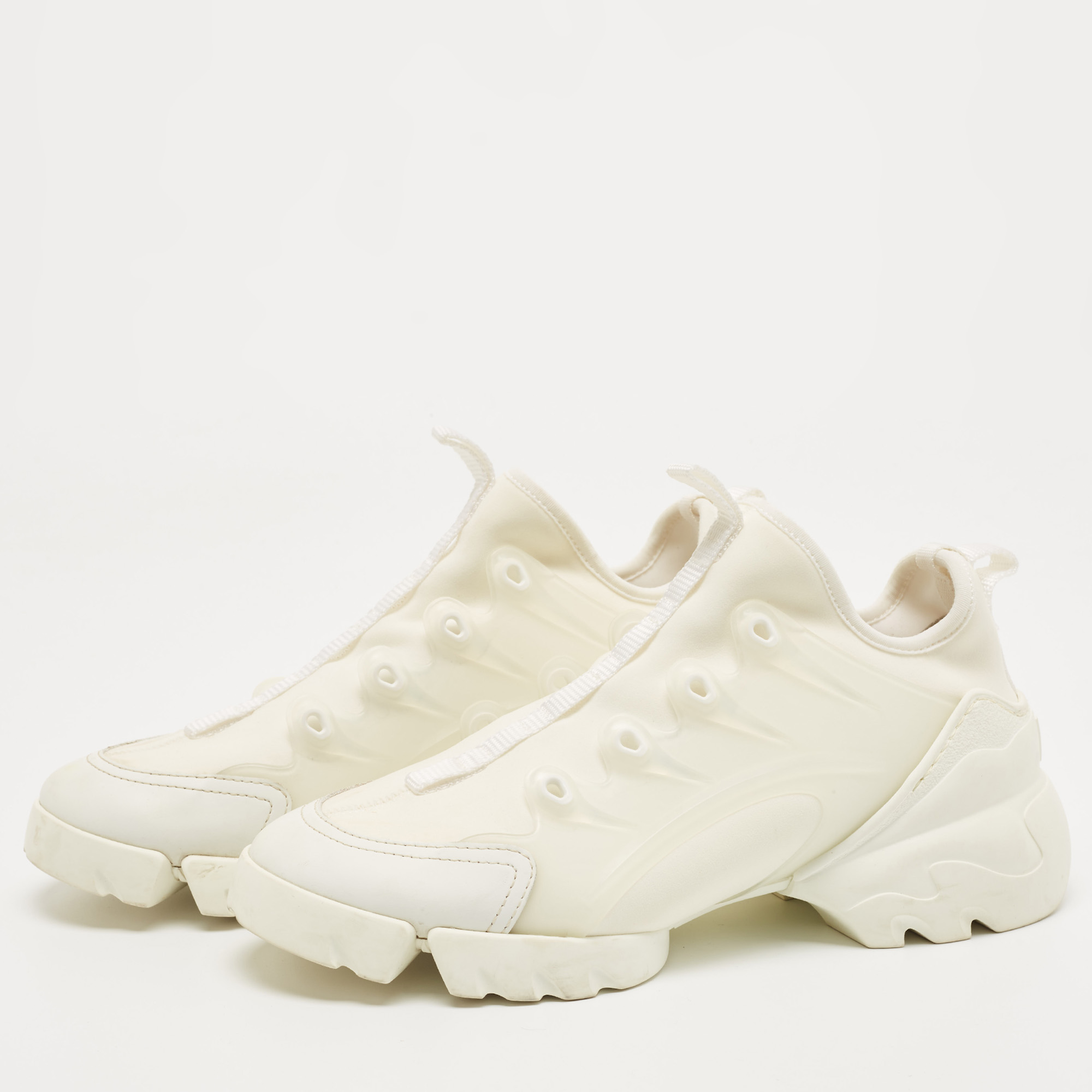 

Dior White PVC and Fabric D-Connect Sneakers Size