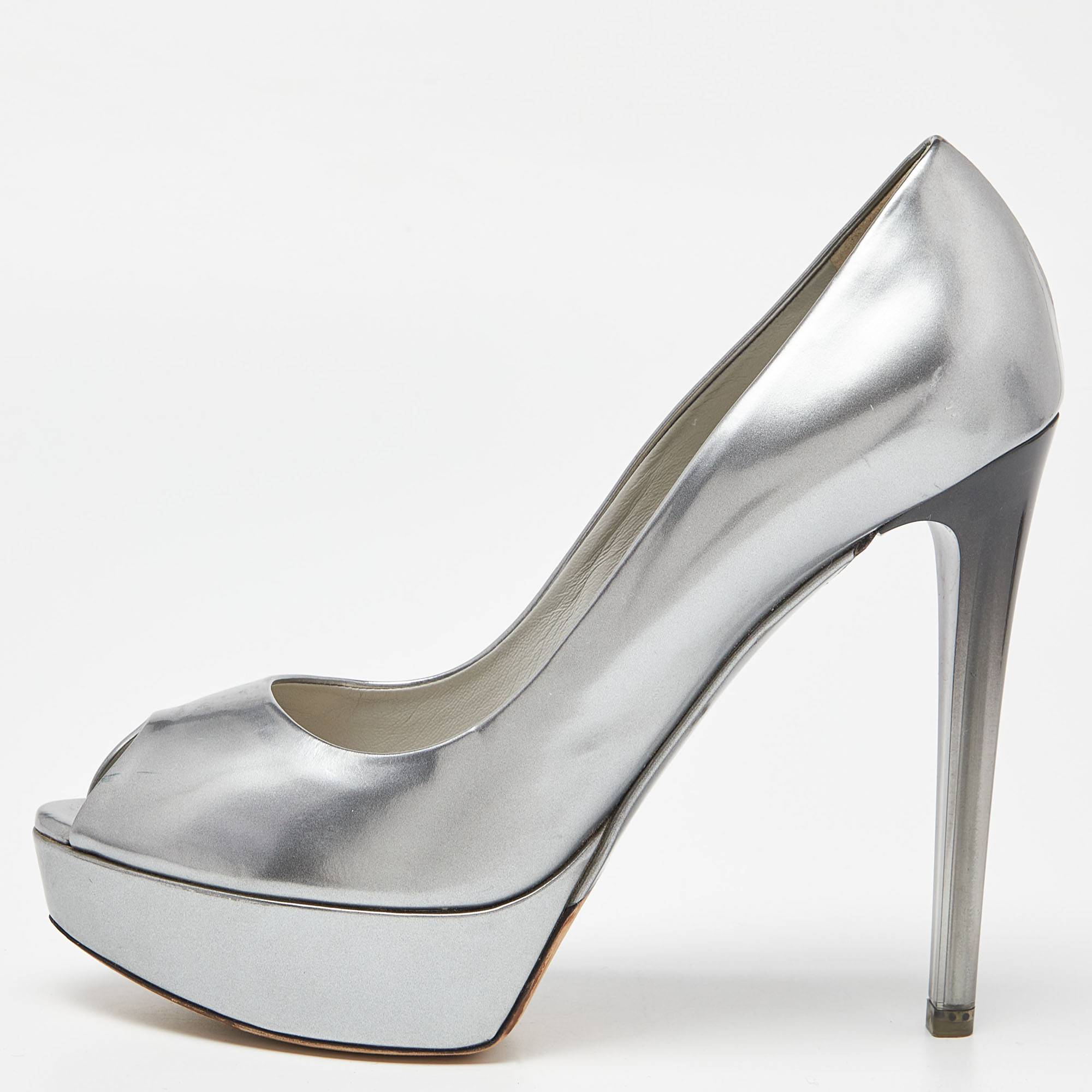 Pre-owned Dior Pumps Size 40 In Silver