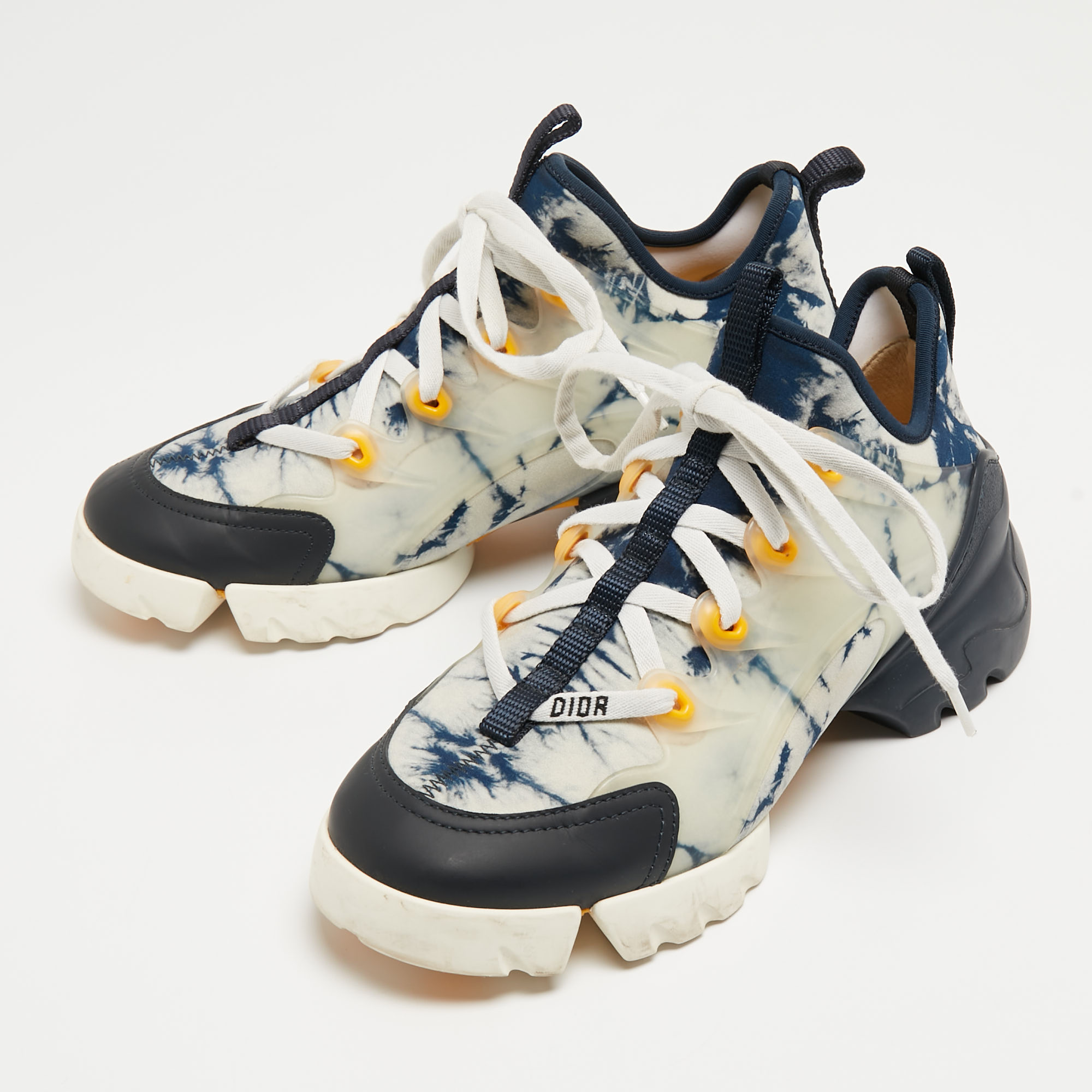 

Dior Two Tone Fabric and Leather D-Connect Sneakers Size, Navy blue