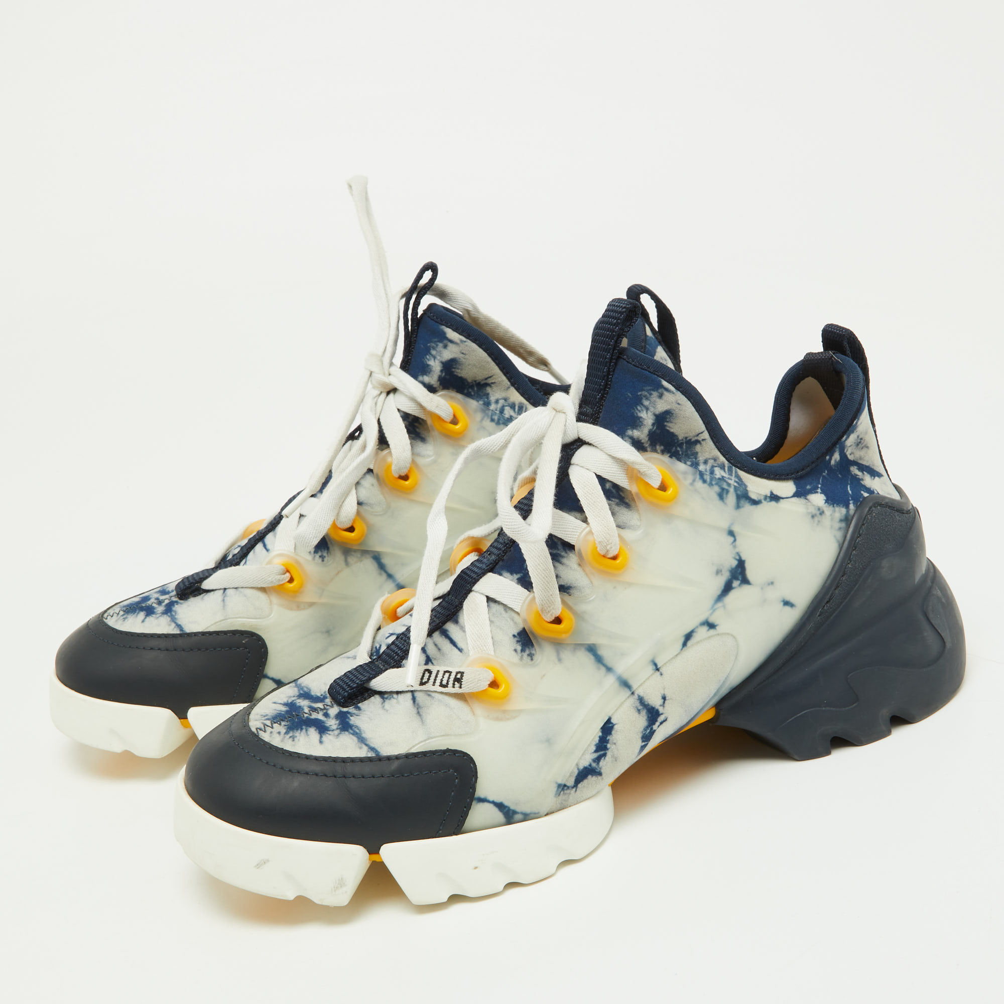 

Dior Navy Blue/Yellow Printed Fabric and PVC D-Connect Sneakers Size