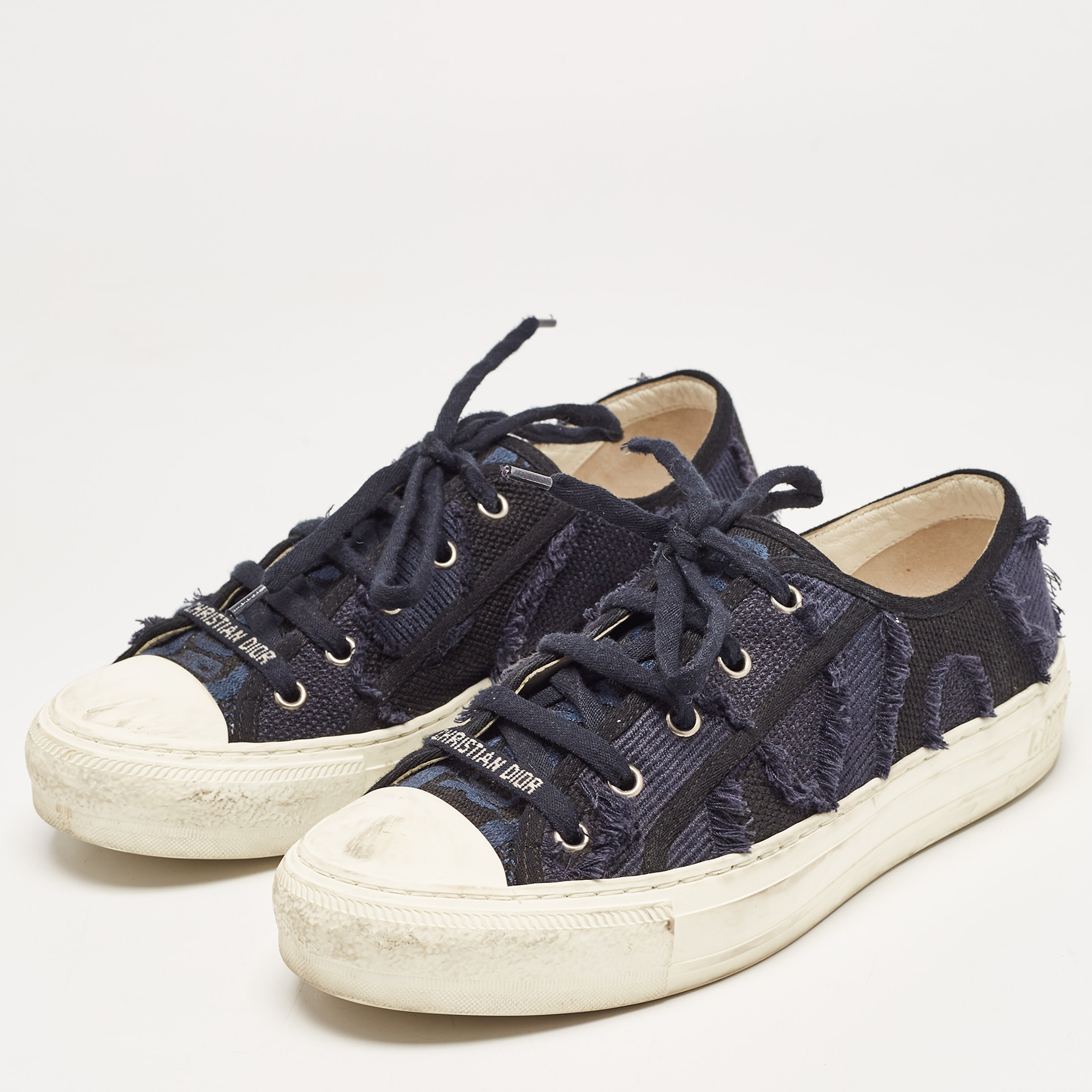 

Dior Navy Blue Canvas Walk'N'Dior Low Top Sneakers Size