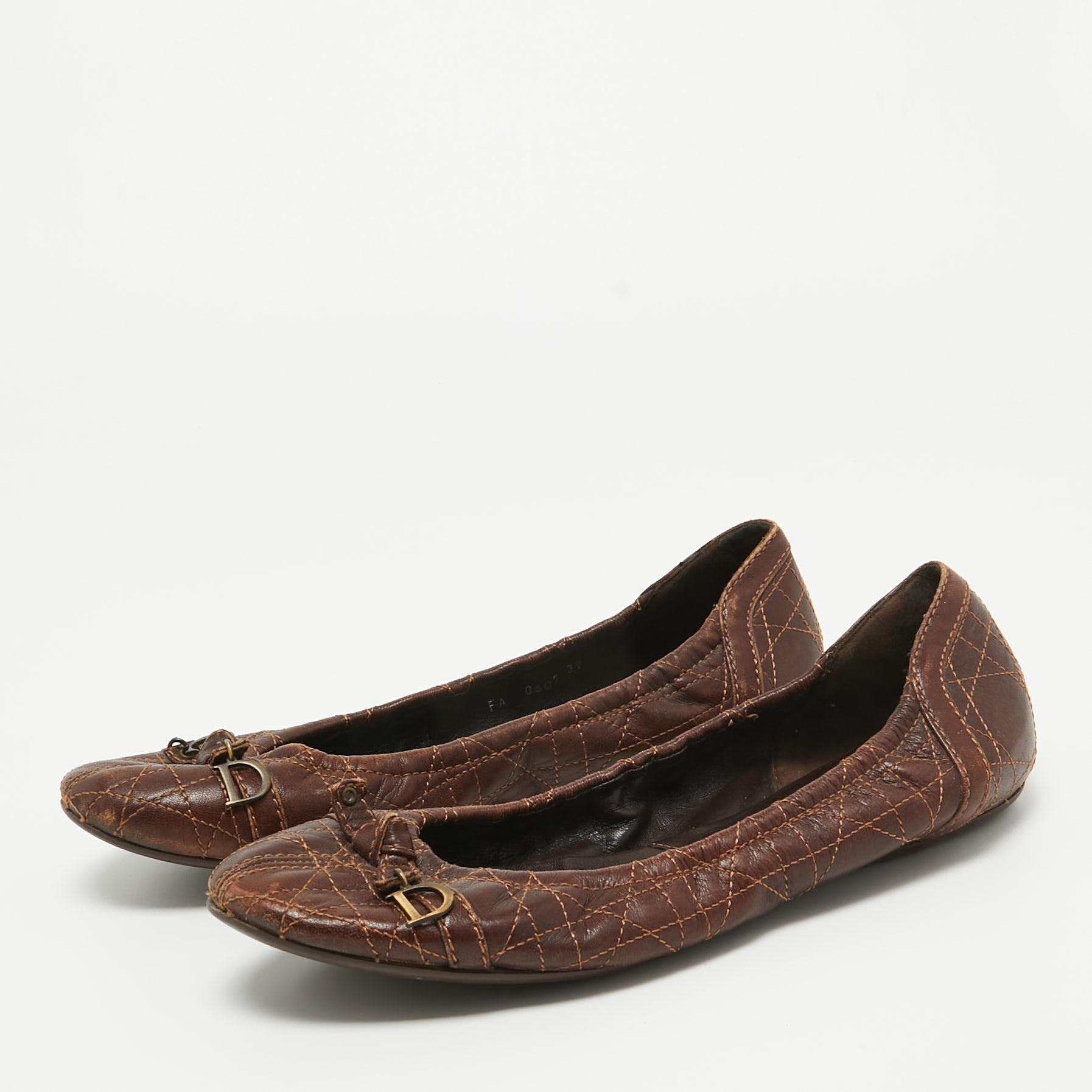 

Dior Brown Cannage Leather CD Bow Ballet Flats Size