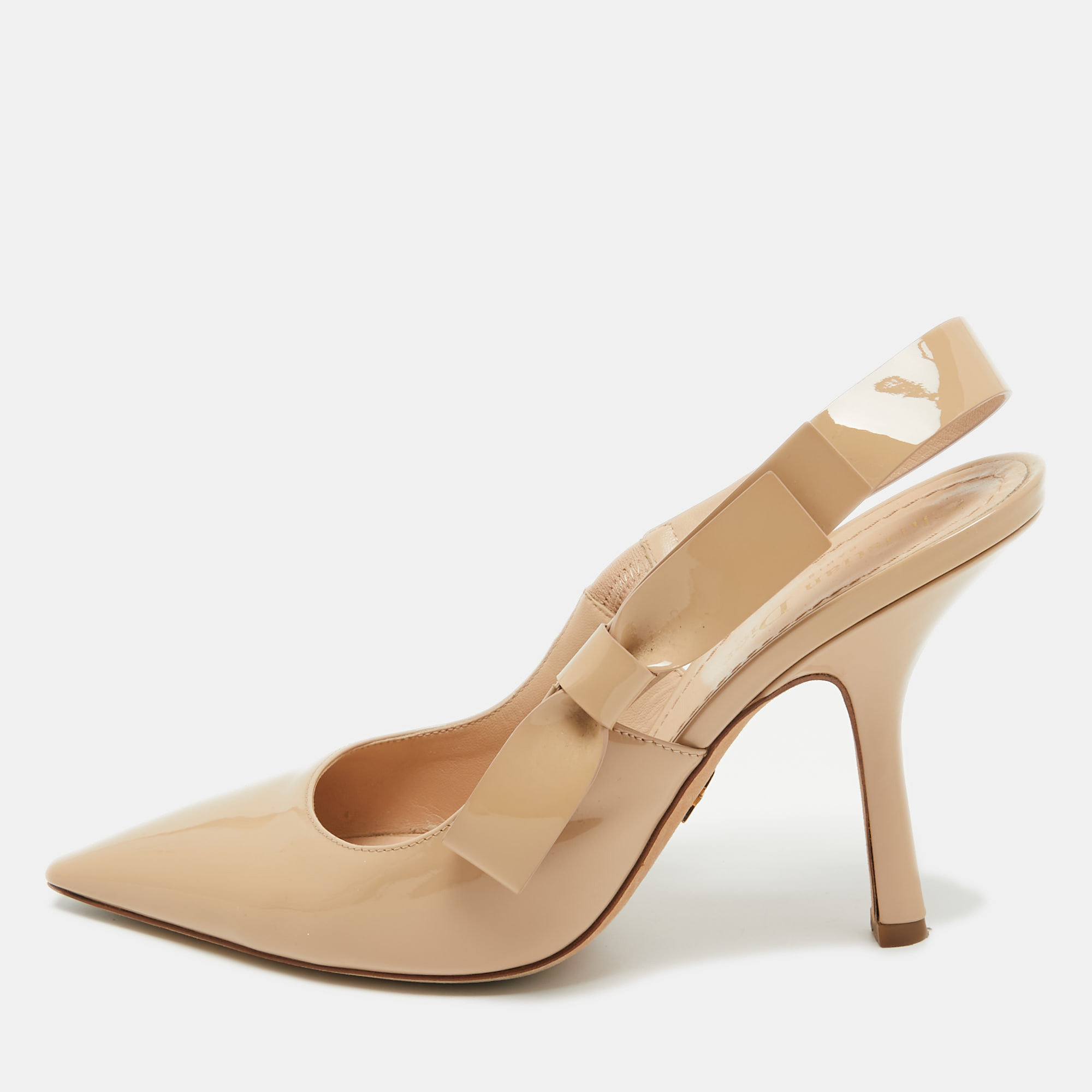 

Dior Beige Patent Pointed Toe Elastic Pumps Size