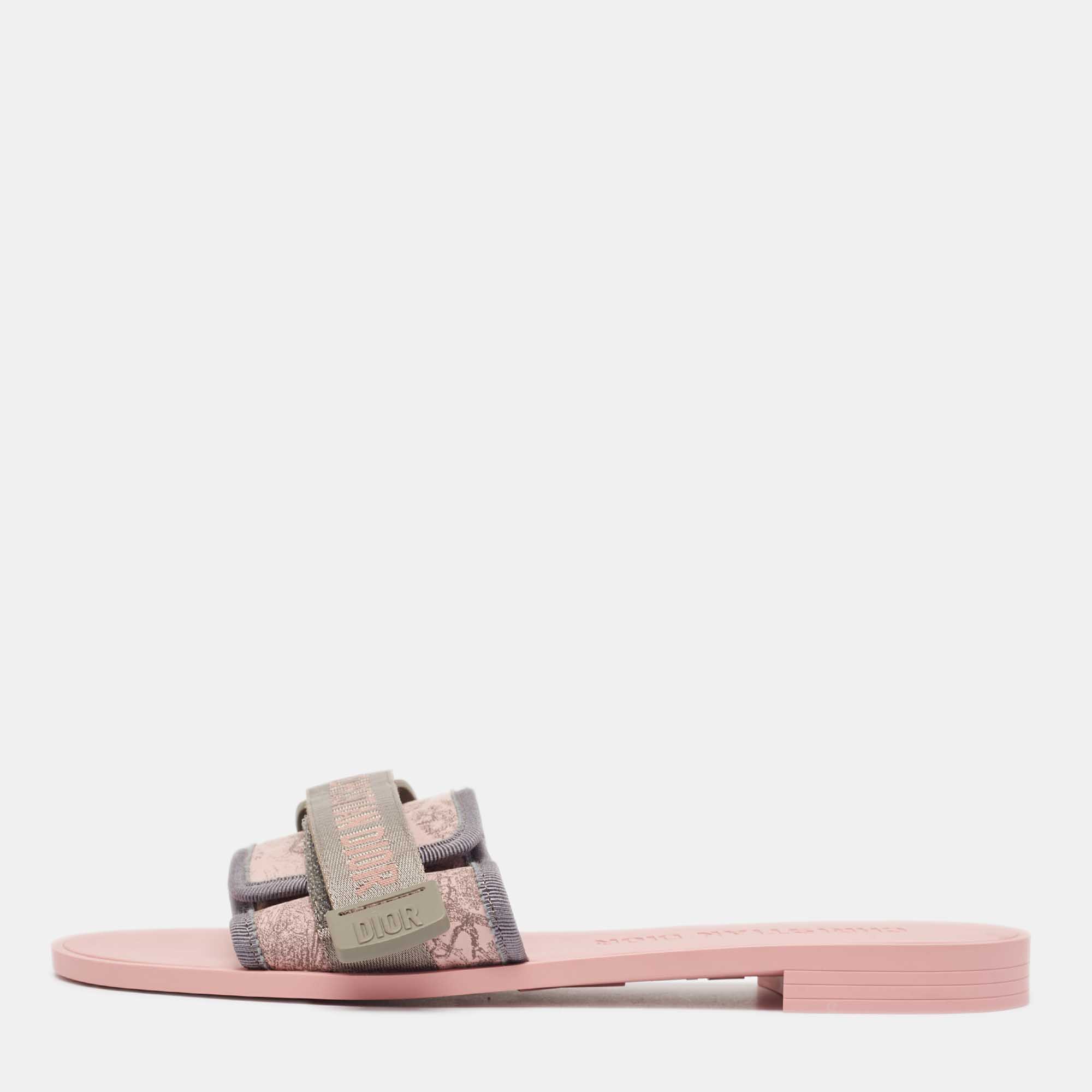 

Dior Pink/Grey Printed Fabric Revolution Slide Flats Size