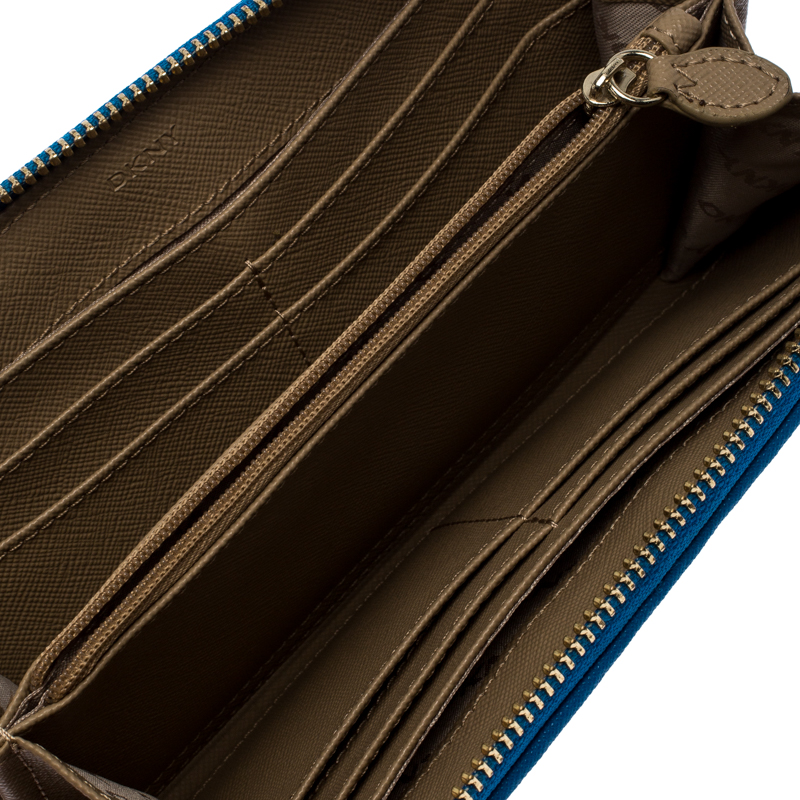 

Dkny Beige/Blue Signature Canvas Zip Around Wallet