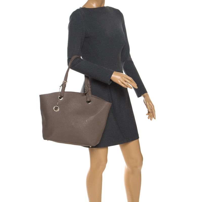 

DKNY Brown Leather Donna Karan Tote with Twilly