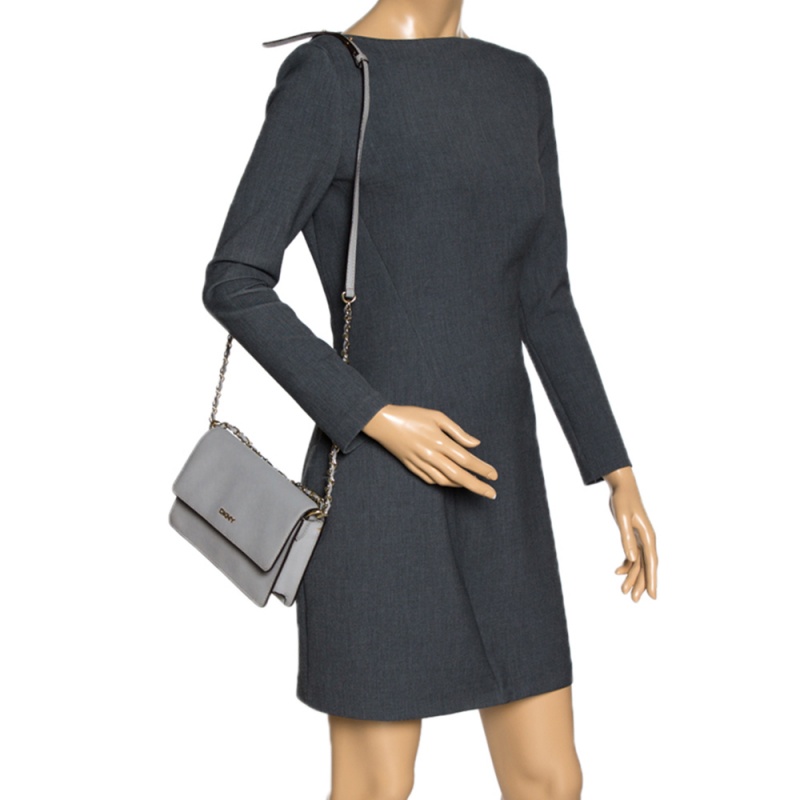 

Dkny Grey Leather Chain Shoulder Bag