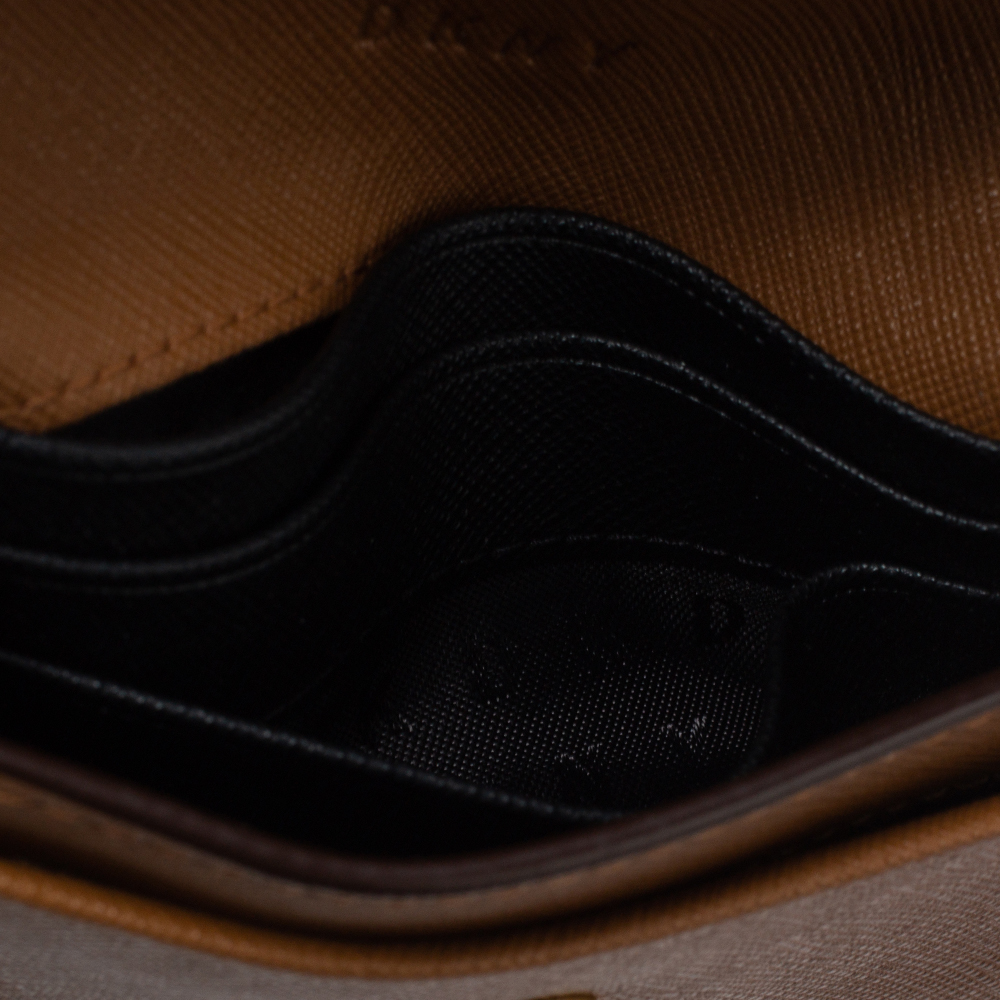

Dkny Tan Leather Flap Card Holder