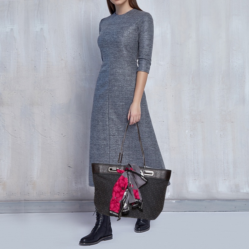 

DKNY Grey/Brown Monogram Fabric and Leather Scarf Tote