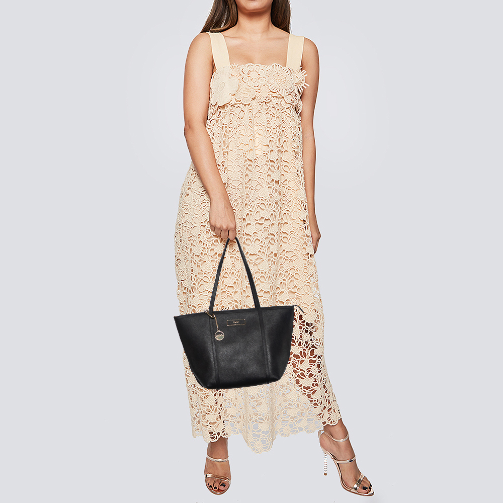 

DKNY Black Leather Zip Top Tote