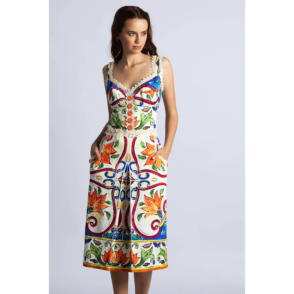فستان دولتشي أند غابانا مايوليكا متعدد الألوان مقاس كبير جداً (اكس لارج) (مقاس إيطالي 50) 