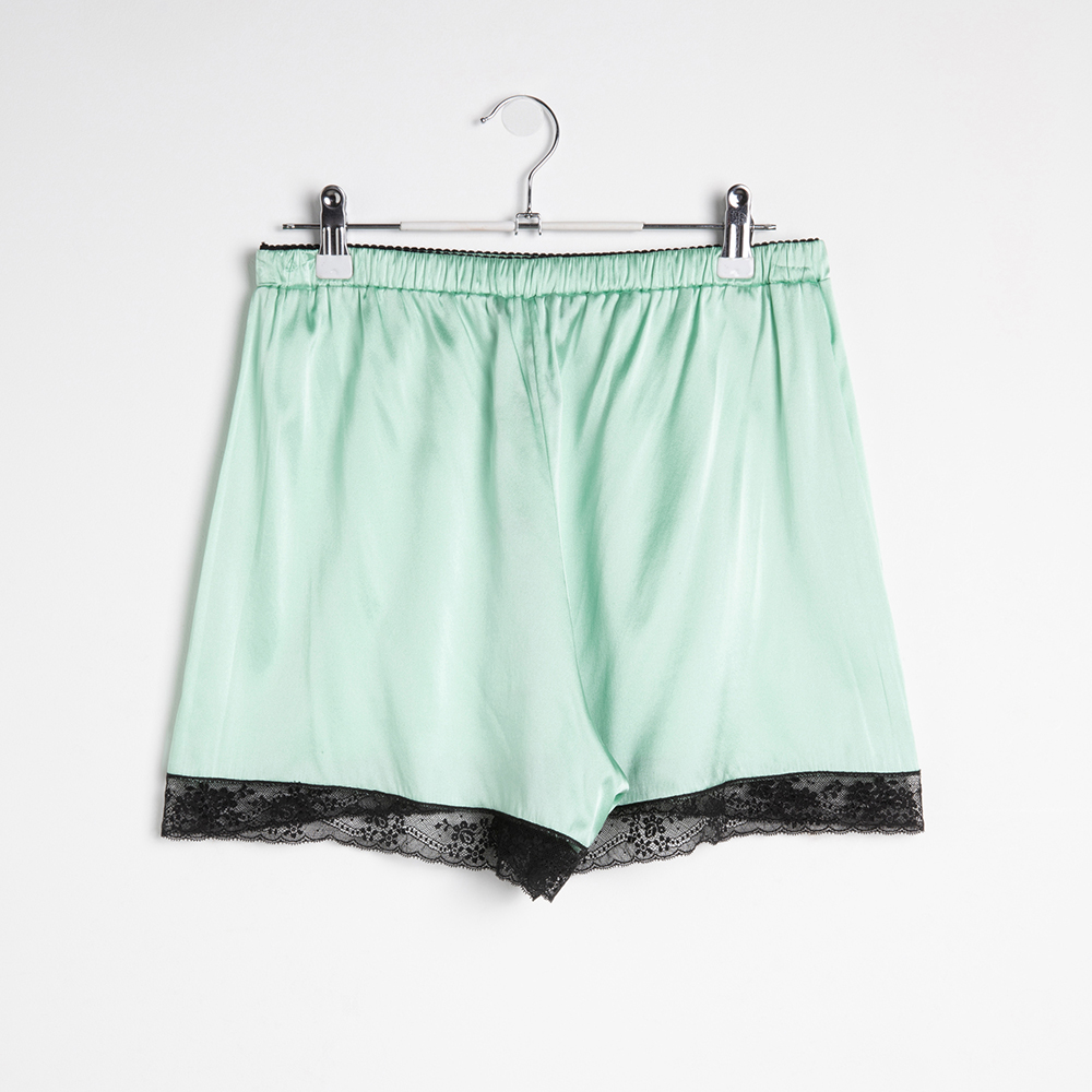 

Dolce & Gabbana Green Lace Trim Shorts  (4