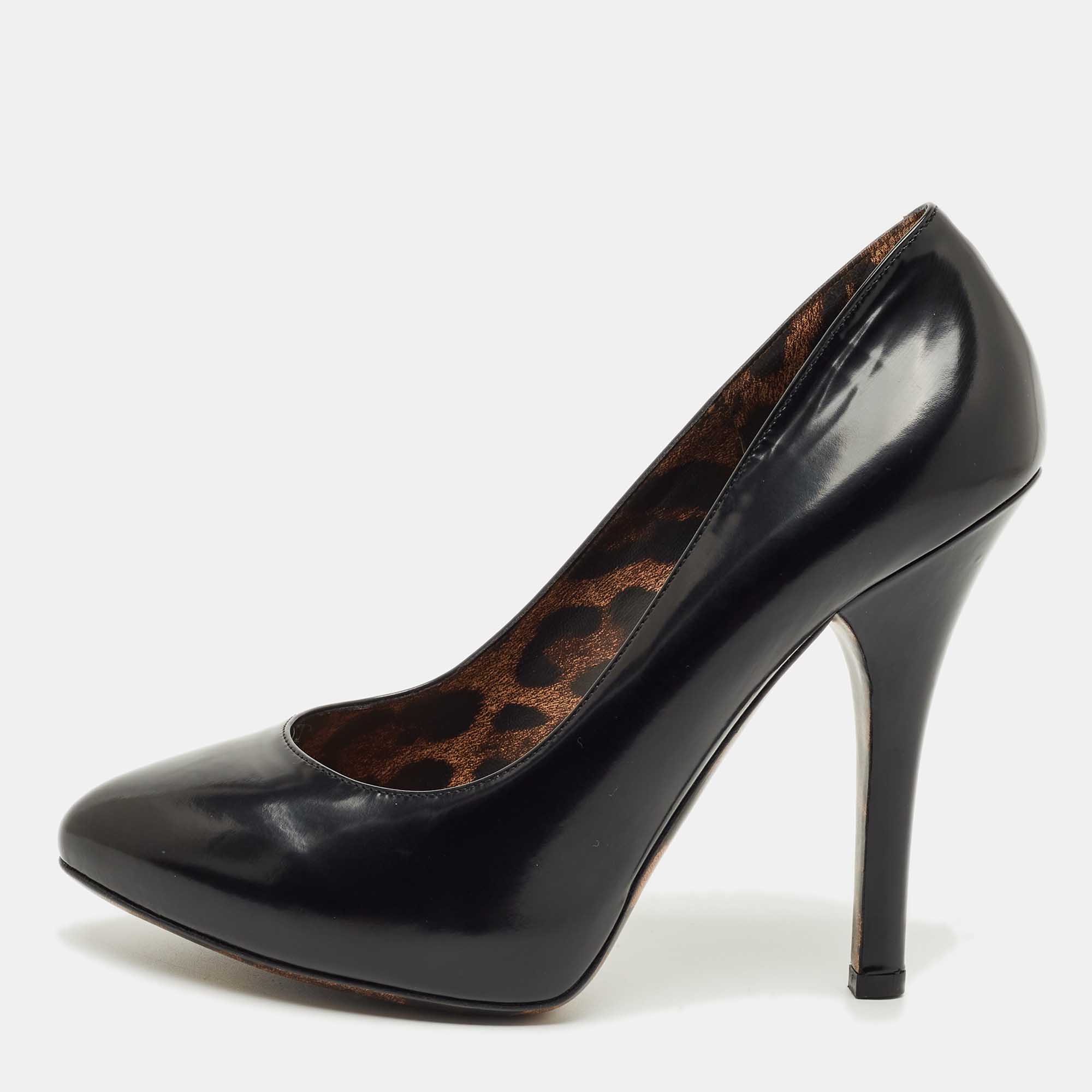 

Dolce & Gabbana Black Leather Round toe Pumps Size